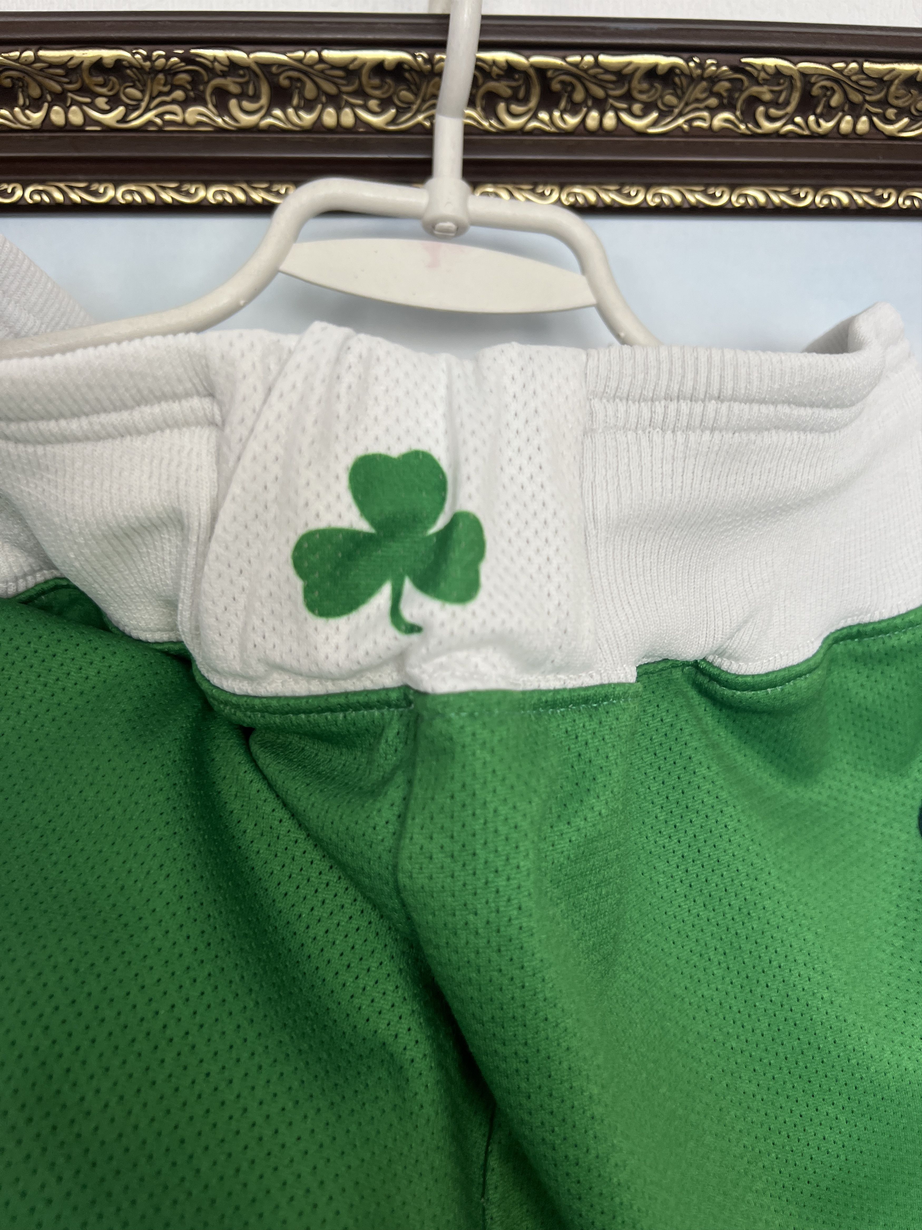 Champion Vintage 90's Champion Boston Celtics NBA Green Shorts M Size US 32 / EU 48 - 6 Thumbnail