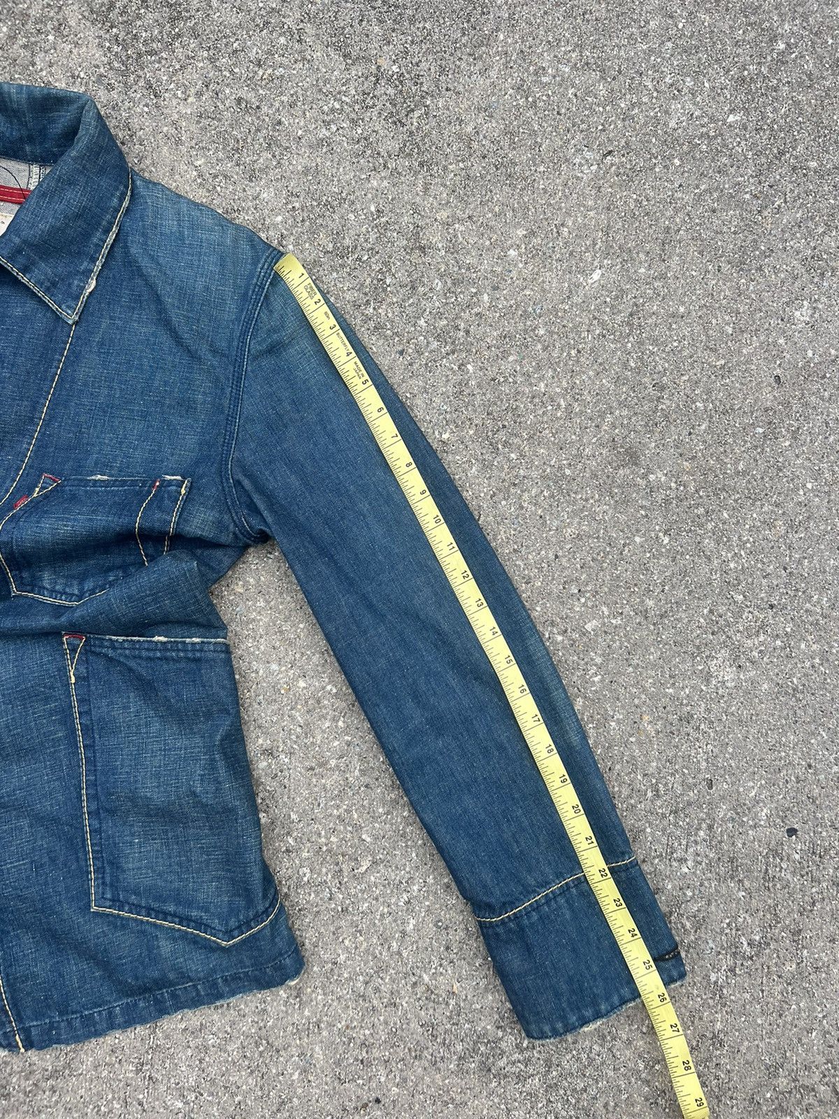 Levi's × Vintage Vintage 2002 Levi’s Redloop Distress Fade Denim Chore Jacket Size US M / EU 48-50 / 2 - 4 Thumbnail