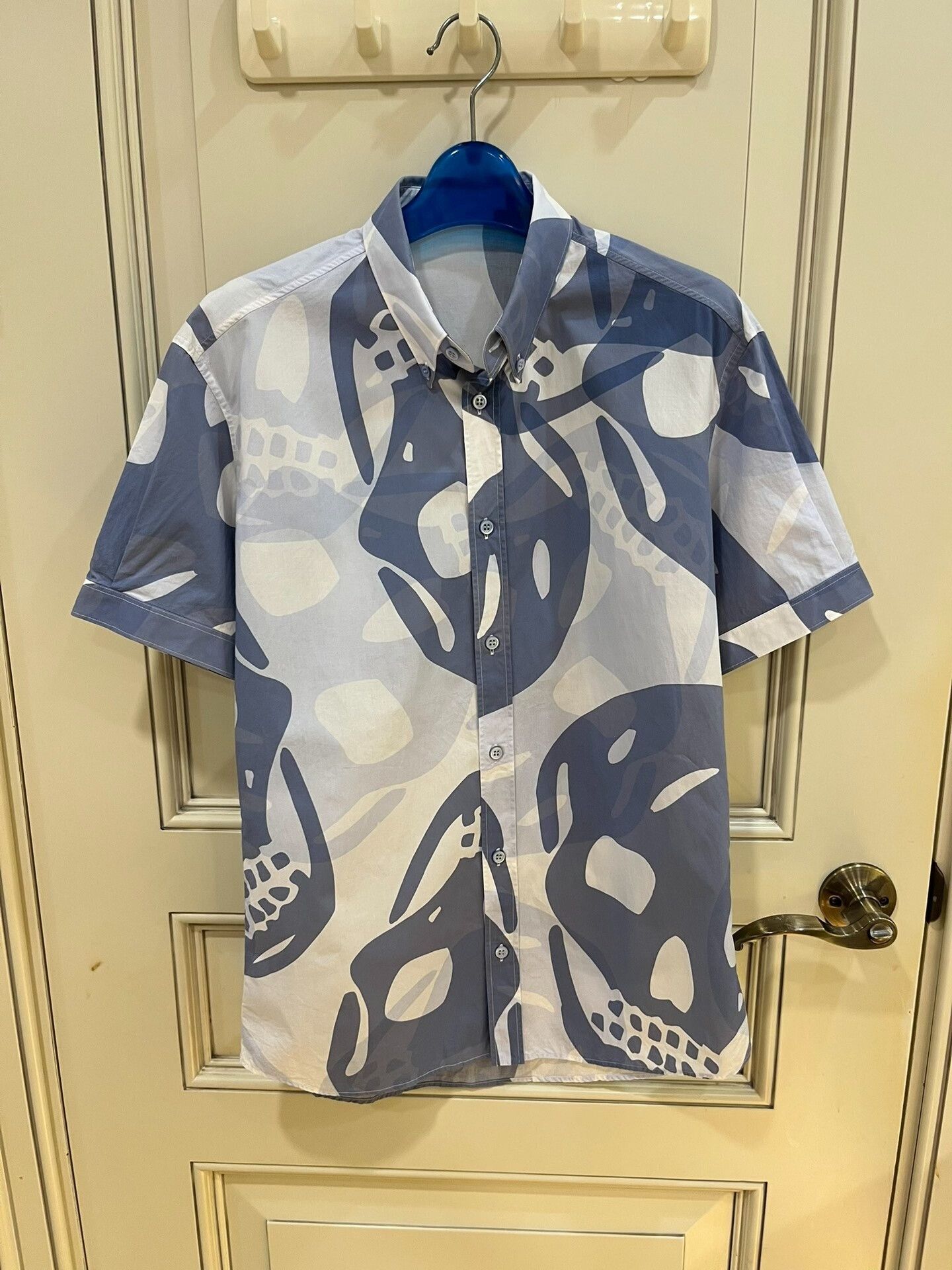Alexander McQueen Alexander McQueen Skull Print Short Sleeve Shirt Size US S / EU 44-46 / 1 - 1 Thumbnail