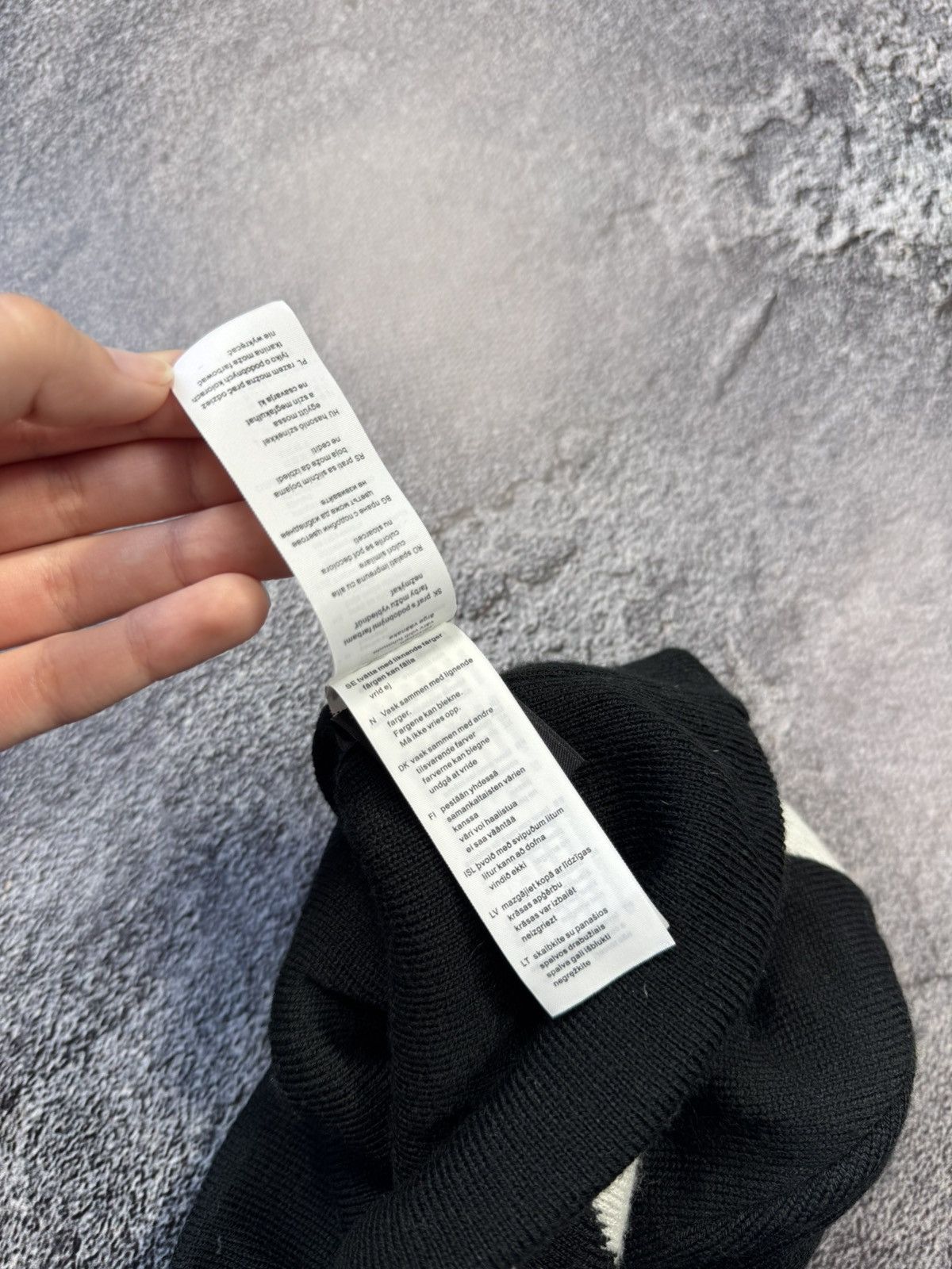 SALEWA Salewa Pure Logo Beanie — Perfect Condition Size ONE SIZE - 7 Thumbnail