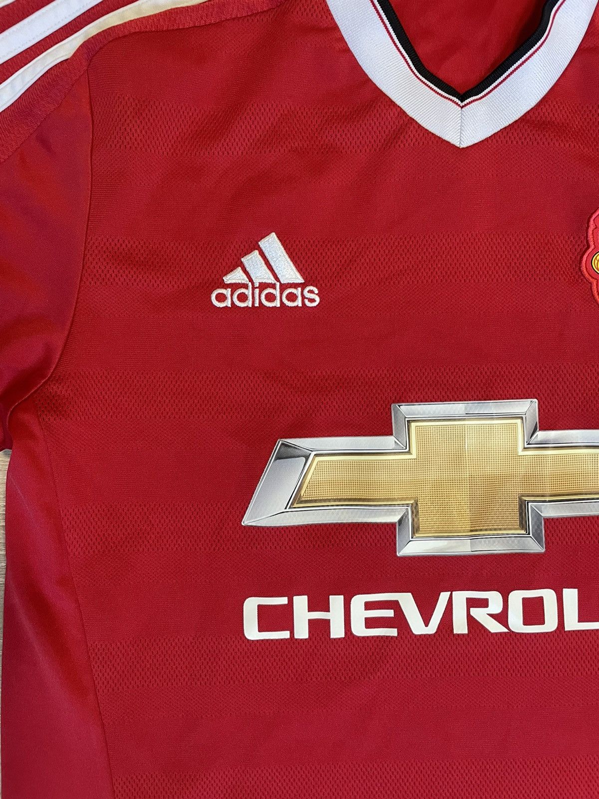 Adidas MANCHESTER UNITED 2015-2016 SHIRT FOOTBALL SOCCER ADIDAS Size US S / EU 44-46 / 1 - 2 Thumbnail