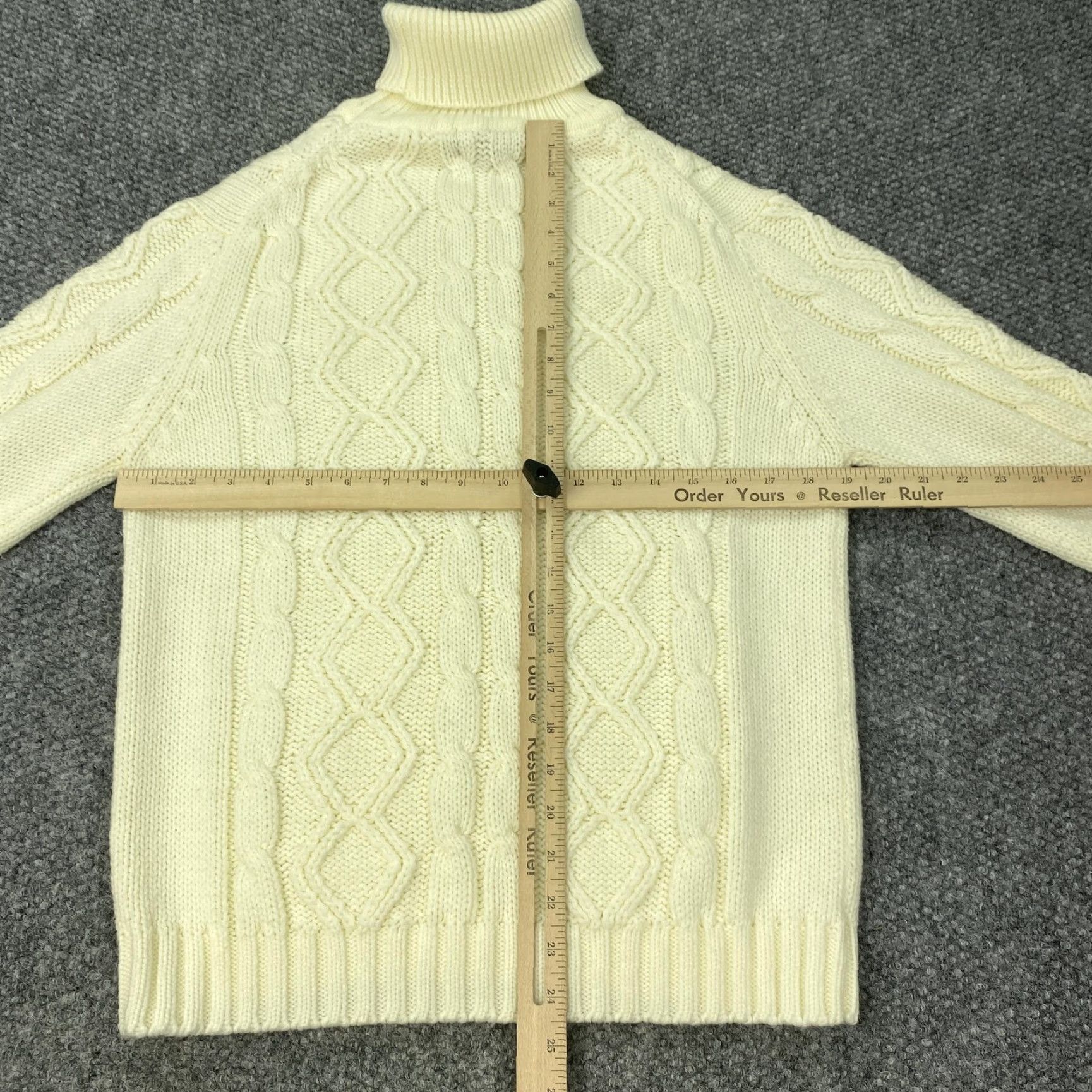 Vintage VINTAGE Horizon Sweater Women Pullover Geometric Knit Ivory Turtleneck Medium Wool-Free Acrylic Cable Knit 80s 90s Mens? Wait. Size M / US 6-8 / IT 42-44 - 4 Thumbnail