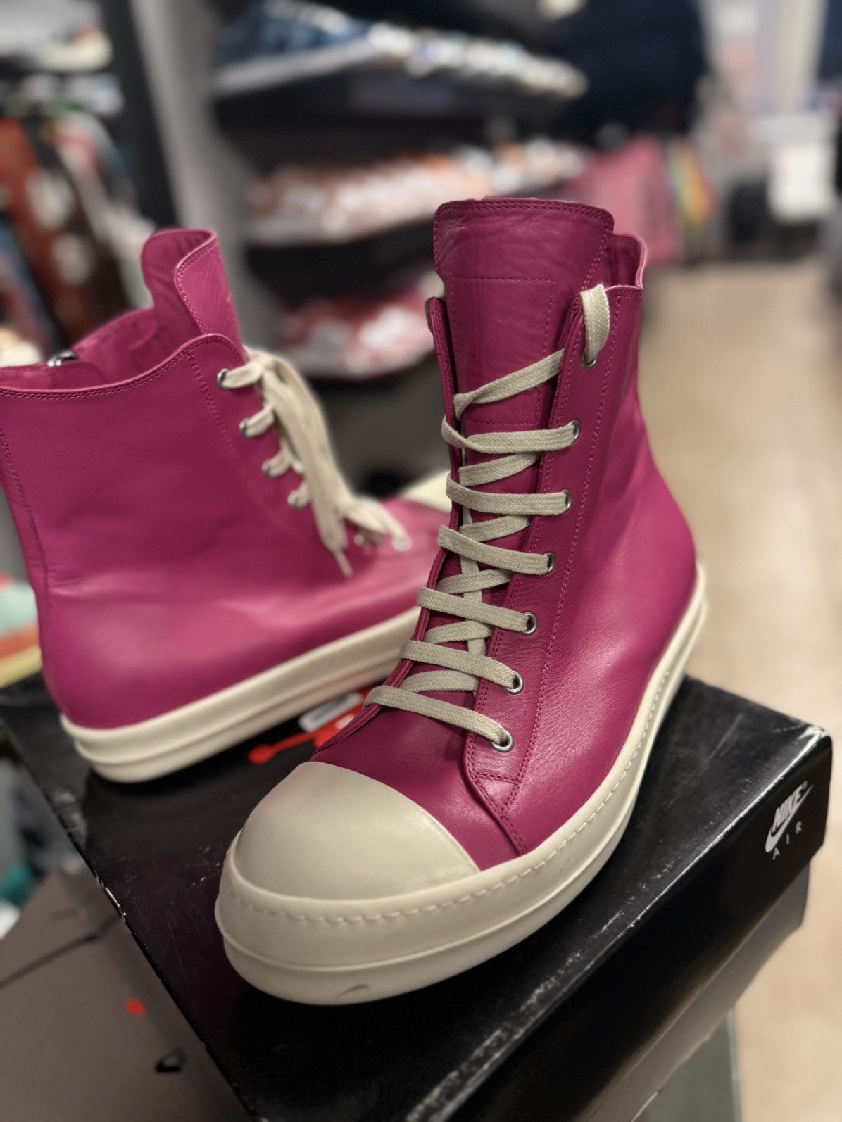 Rick Owens Rick Owen Pink High Top Leather Sneaker 44EU/11US Size US 11 / EU 44 - 4 Thumbnail