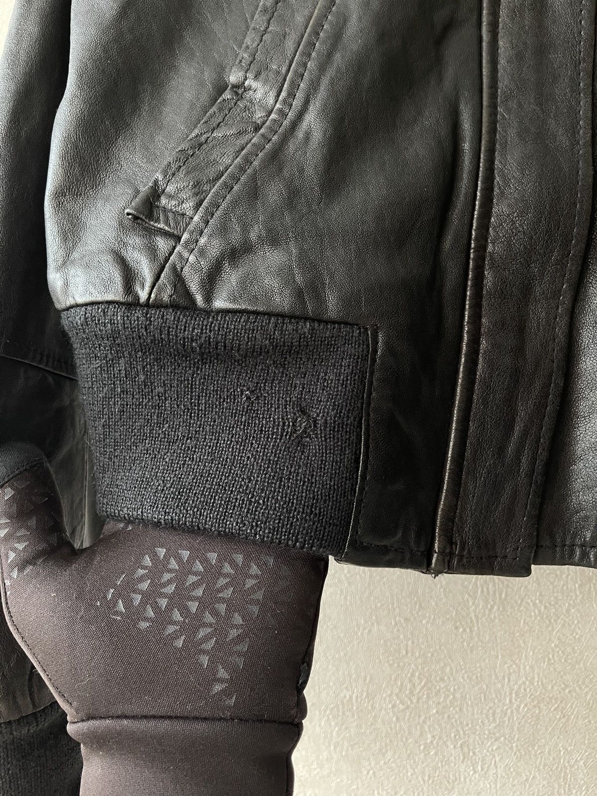 Imperial Vintage IMPERIAL Cropped Black Leather Bomber Jacket Italy Size S / US 4 / IT 40 - 6 Thumbnail