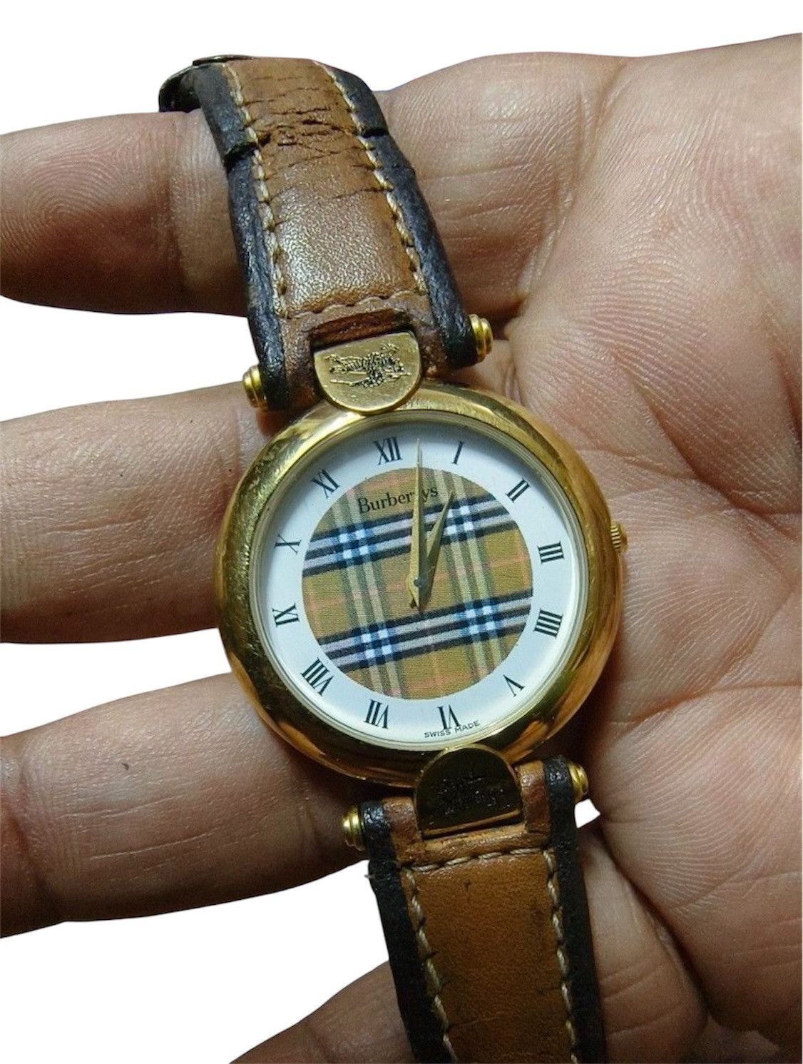Burberry Prorsum Vintage Burberry gold watch Size ONE SIZE - 1 Thumbnail