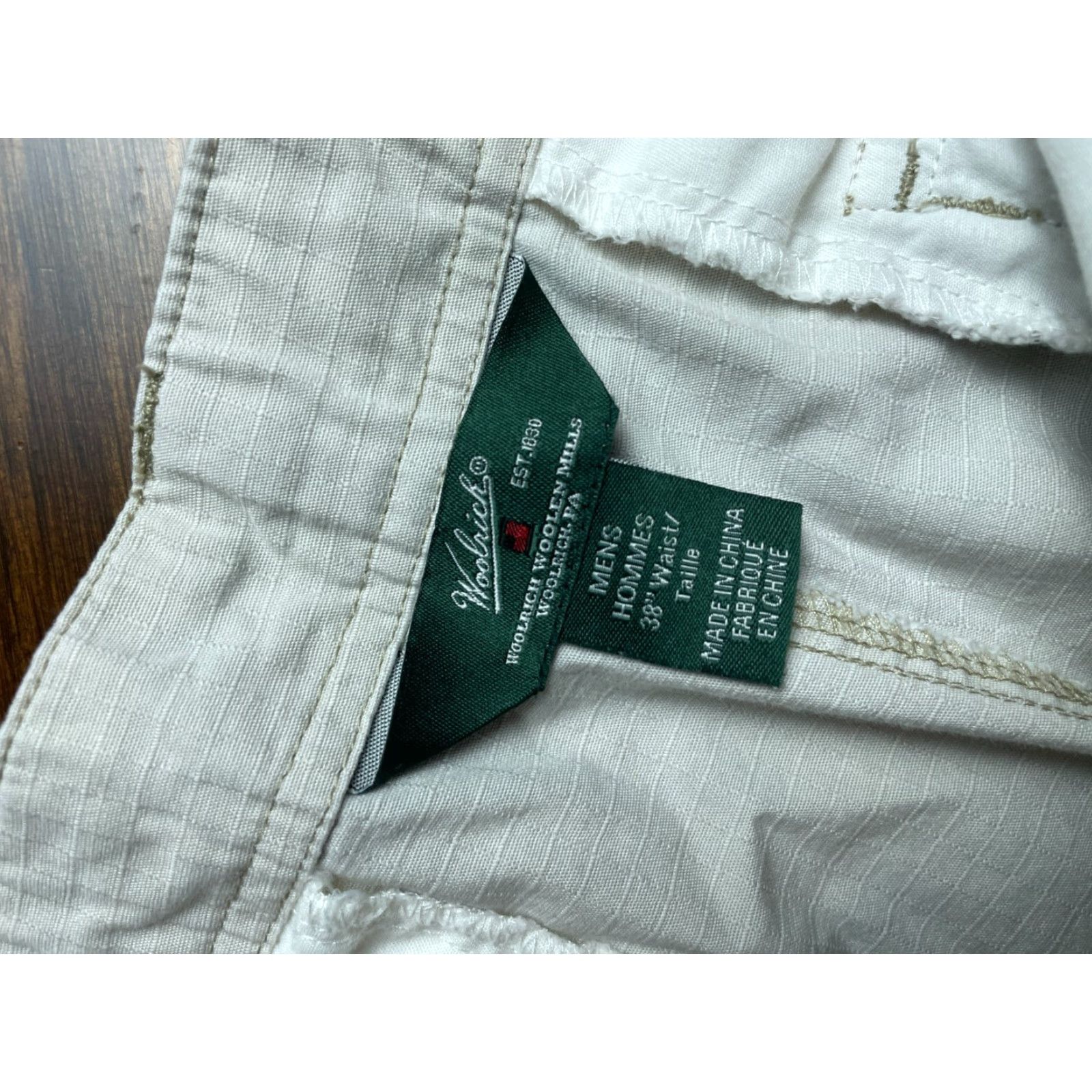 Vintage Woolrich Shorts Men 38 Cargo Pockets Tan Brown Cargo Short Regular Pockets Men Vintage No N/A Size US 38 / EU 54 - 5 Thumbnail