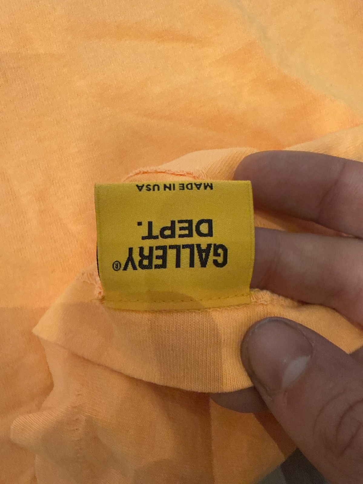 Gallery Dept. Gallery department French logo tee highlighter orange Size US XL / EU 56 / 4 - 5 Thumbnail