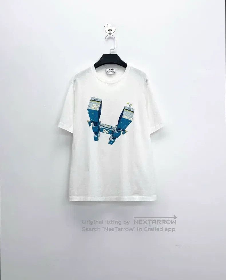 Hermes White 3D Robot H Building Logo Short Sleeve