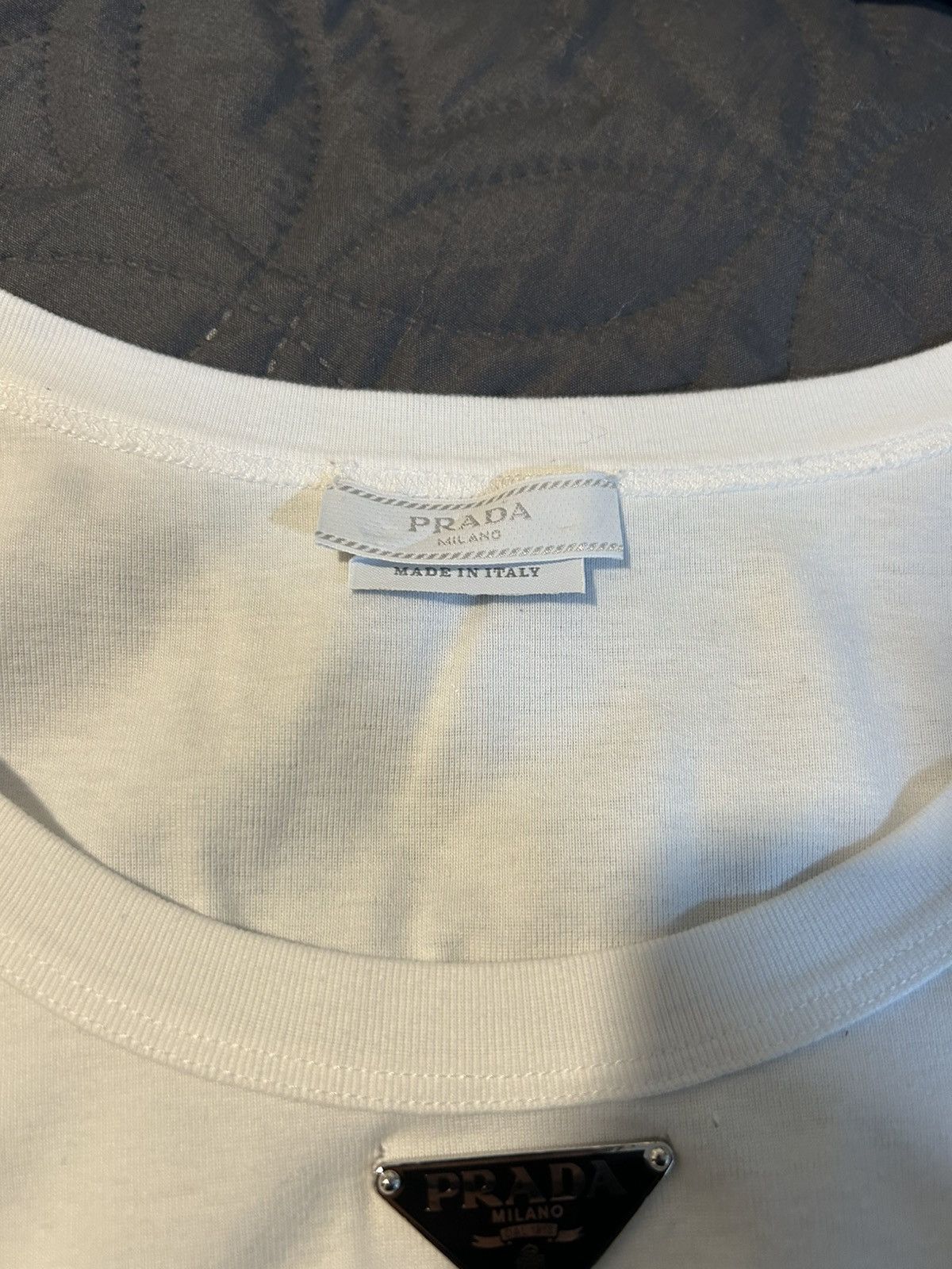 Prada Prada Triangle Logo Tank Top Size US XL / EU 56 / 4 - 9 Thumbnail