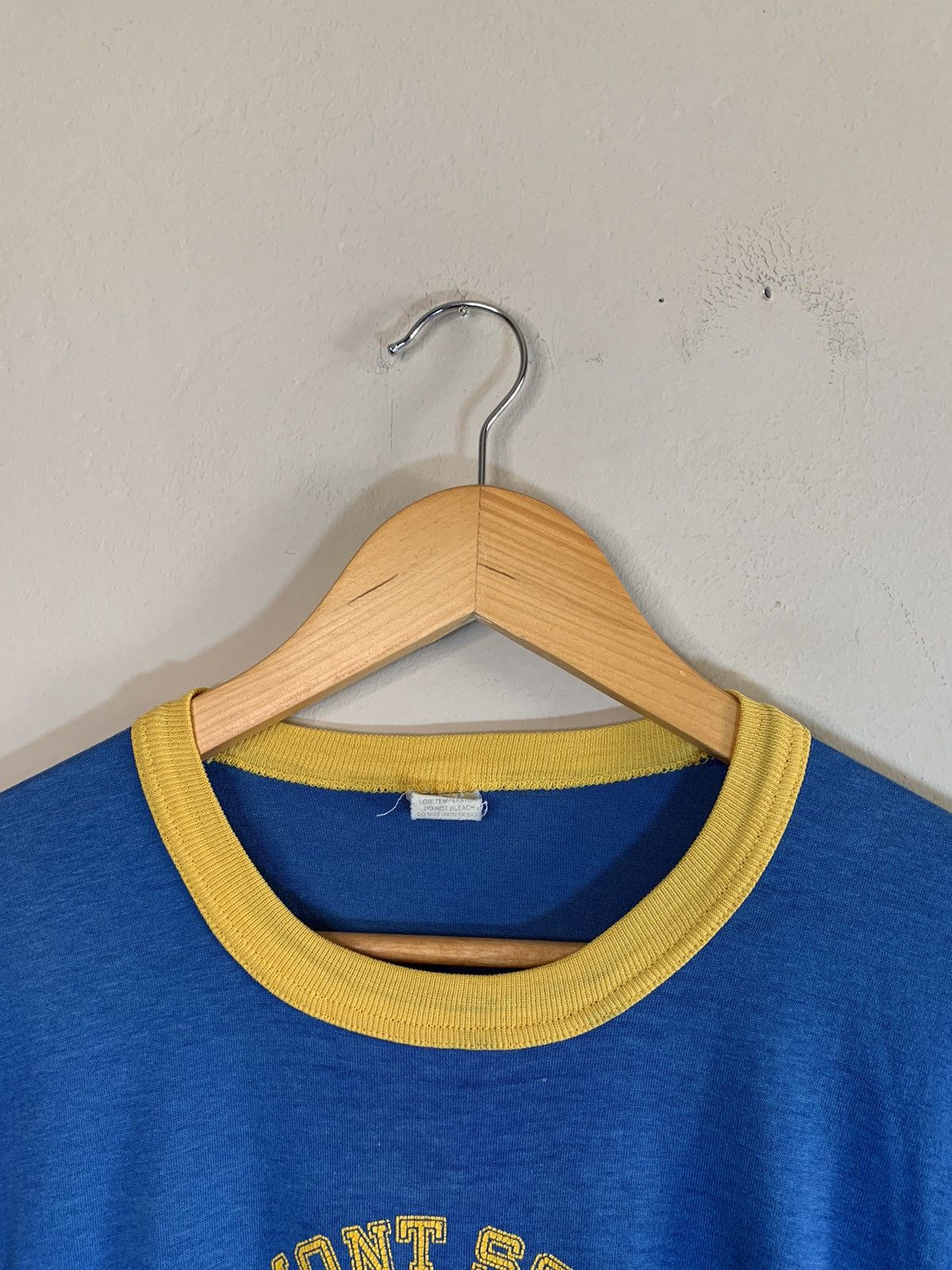 Velva Sheen × Vintage *RARE* Vintage 1970’s Fremont Huskies Single Stitch T-Shirt Size US XL / EU 56 / 4 - 6 Thumbnail