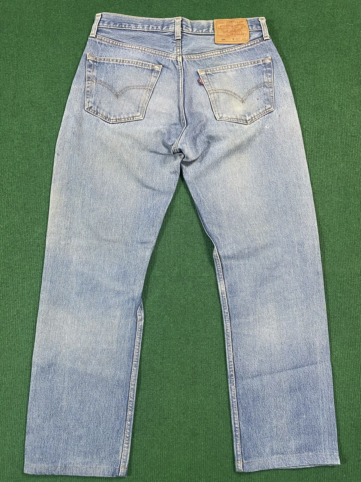 Levi's × Vintage Distressed Levis 501 with Paint Splatter Size US 32 / EU 48 - 4 Thumbnail