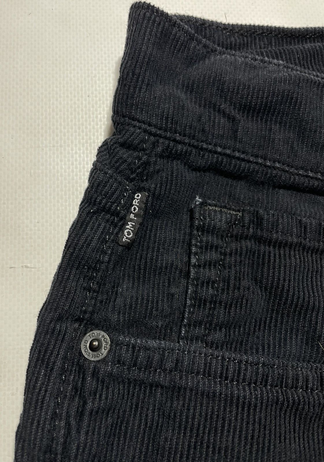 Tom Ford Tom Ford Corduroy Pants Size US 32 / EU 48 - 4 Thumbnail