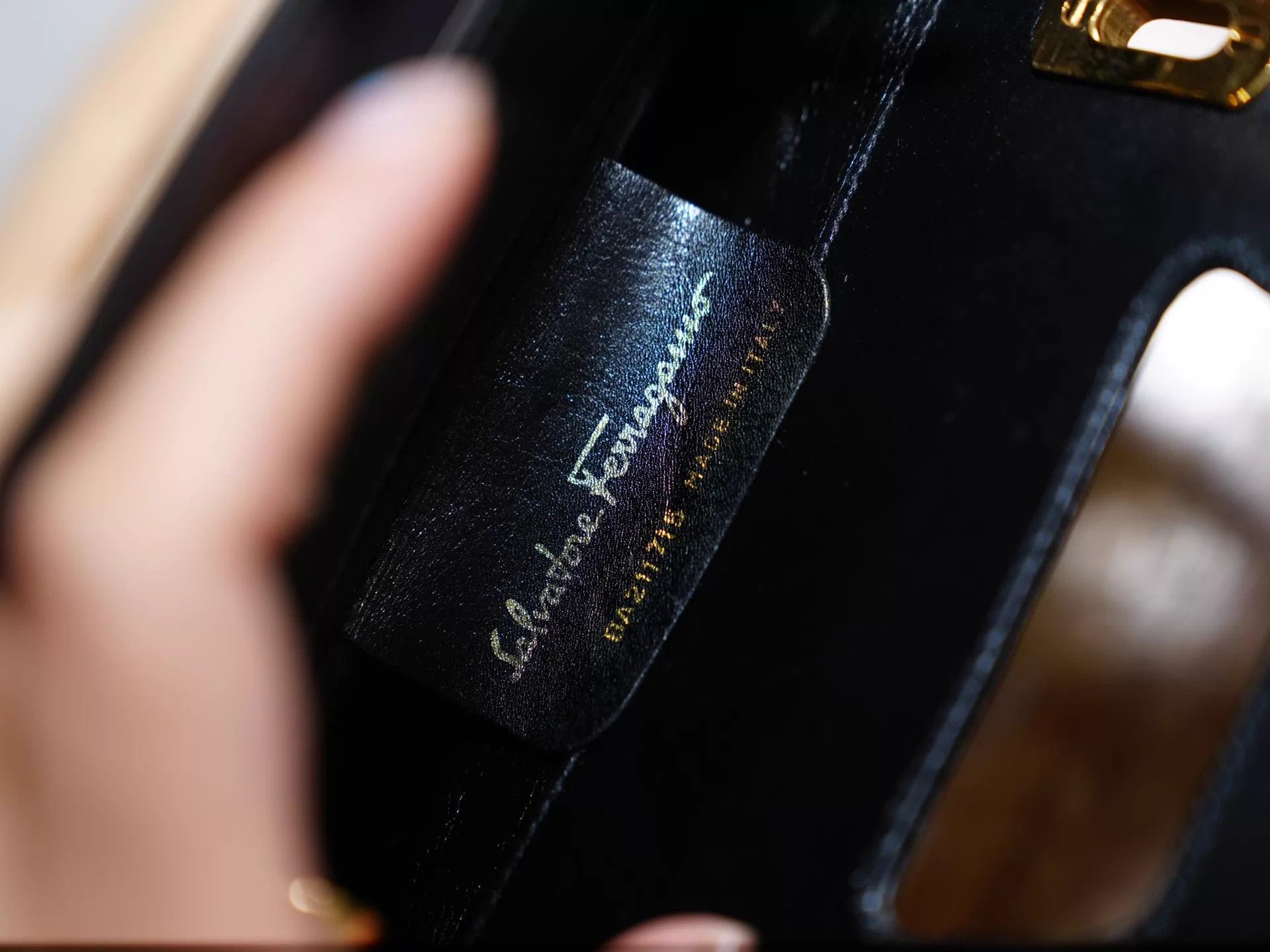 Salvatore Ferragamo Ferragamo 2way Tote Bag Black & Gold Leather 19x14x6 Size ONE SIZE - 3 Thumbnail