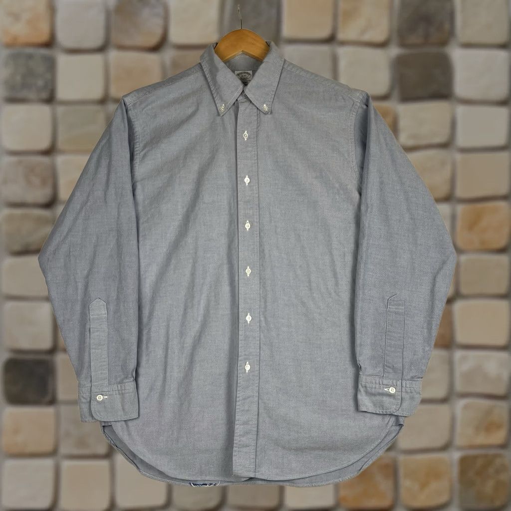 Brooks Brothers VINTAGE Brooks Brothers Regent Shirt 16-33 Blue Oxford Cotton USA Made Size US L / EU 52-54 / 3 - 1 Thumbnail
