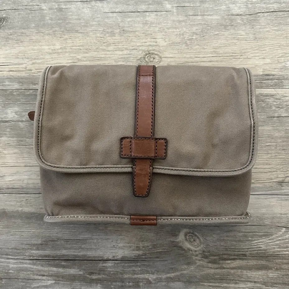 Fossil Vintage Fossil Canvas Messenger Toiletry Canvas Bag Size ONE SIZE - 1 Thumbnail