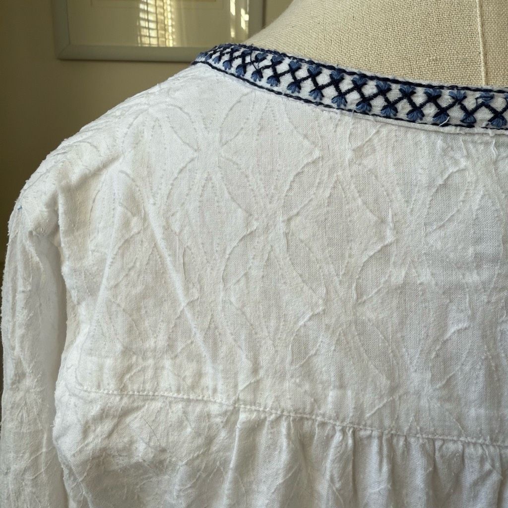Tommy Bahama Tommy Bahama Cotton Clip Embroidered Coverup Dress White Blue XS Size XS / US 0-2 / IT 36-38 - 6 Thumbnail