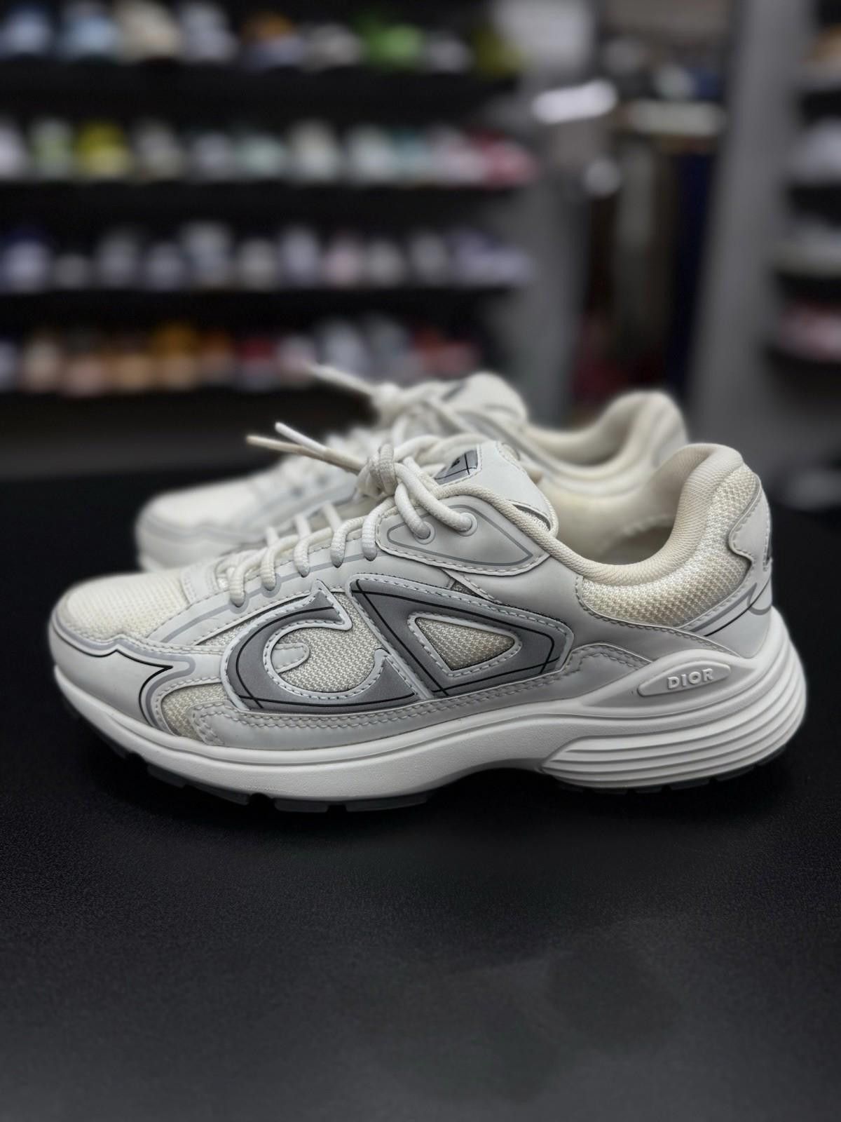Dior Dior B30 White Reflective Silver Size 40EU/7US $1200 Retail Size US 7 / EU 40 - 1 Thumbnail