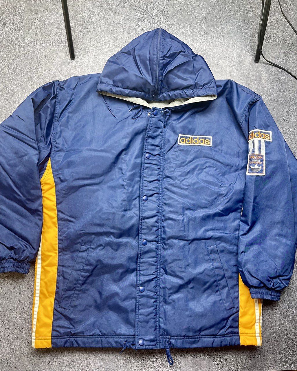 Adidas Vintage Adidas Big logo jacket Size US L / EU 52-54 / 3 - 1 Thumbnail