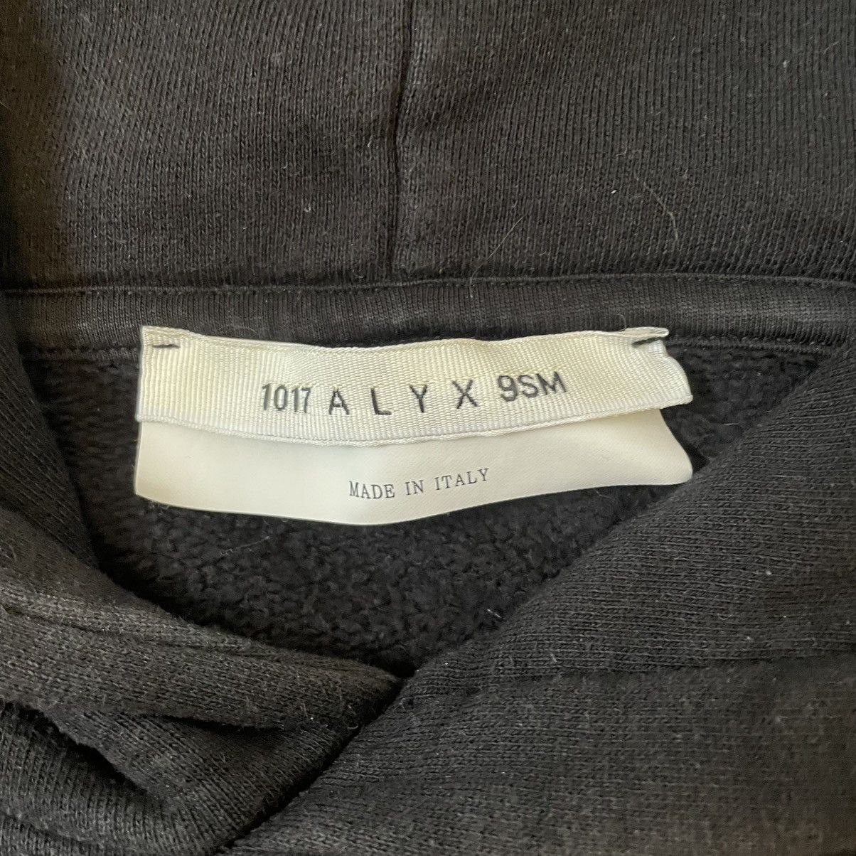 1017 ALYX 9SM 1017 ALYX 9SM Hoodie Size US S / EU 44-46 / 1 - 5 Thumbnail
