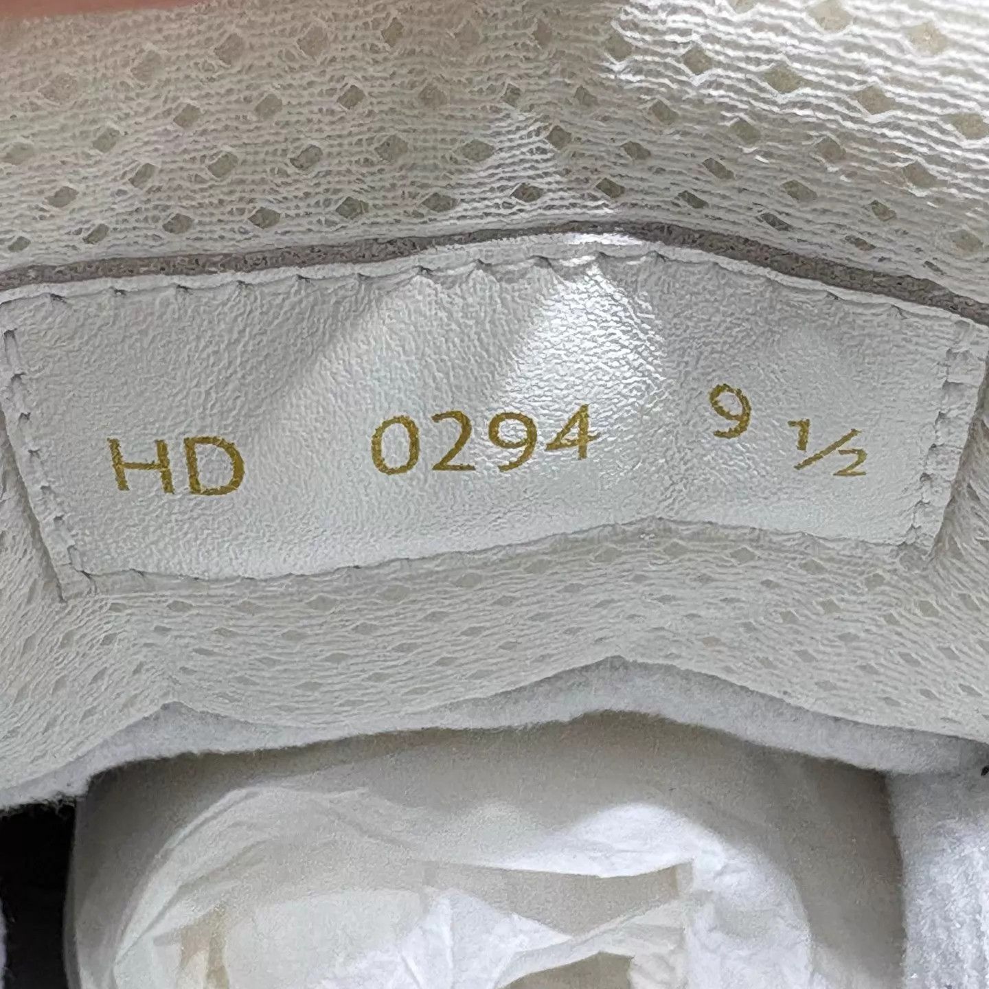 Louis Vuitton Louis Vuitton Trainer SKI White UK9.5/43.5 Size US 10.5 / EU 43-44 - 8 Thumbnail