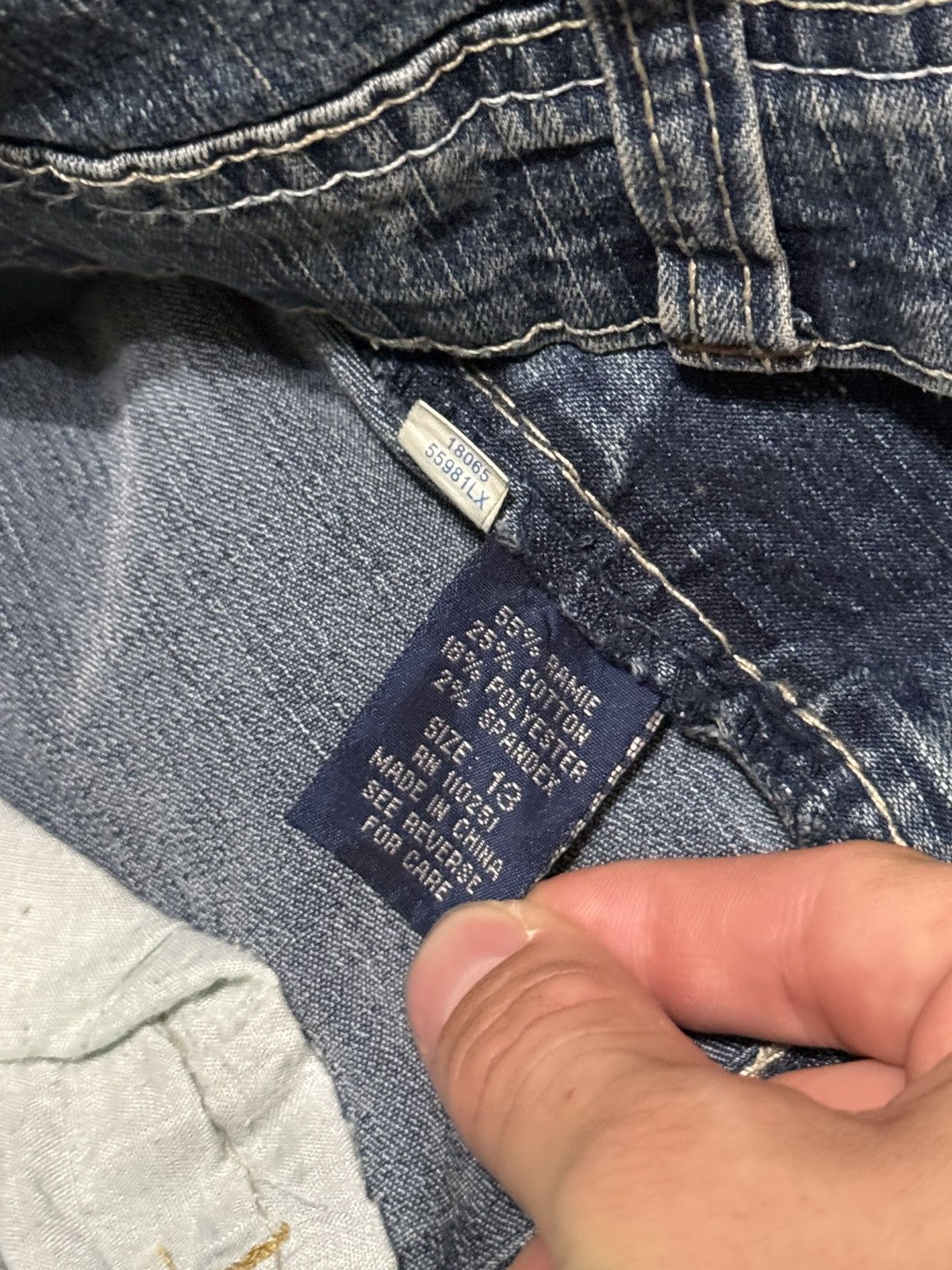 Vintage Y2K Angels Low Rise Flare Womens 13 Stretch 32x32 Jeans Size 32" / US 10 / IT 46 - 3 Thumbnail