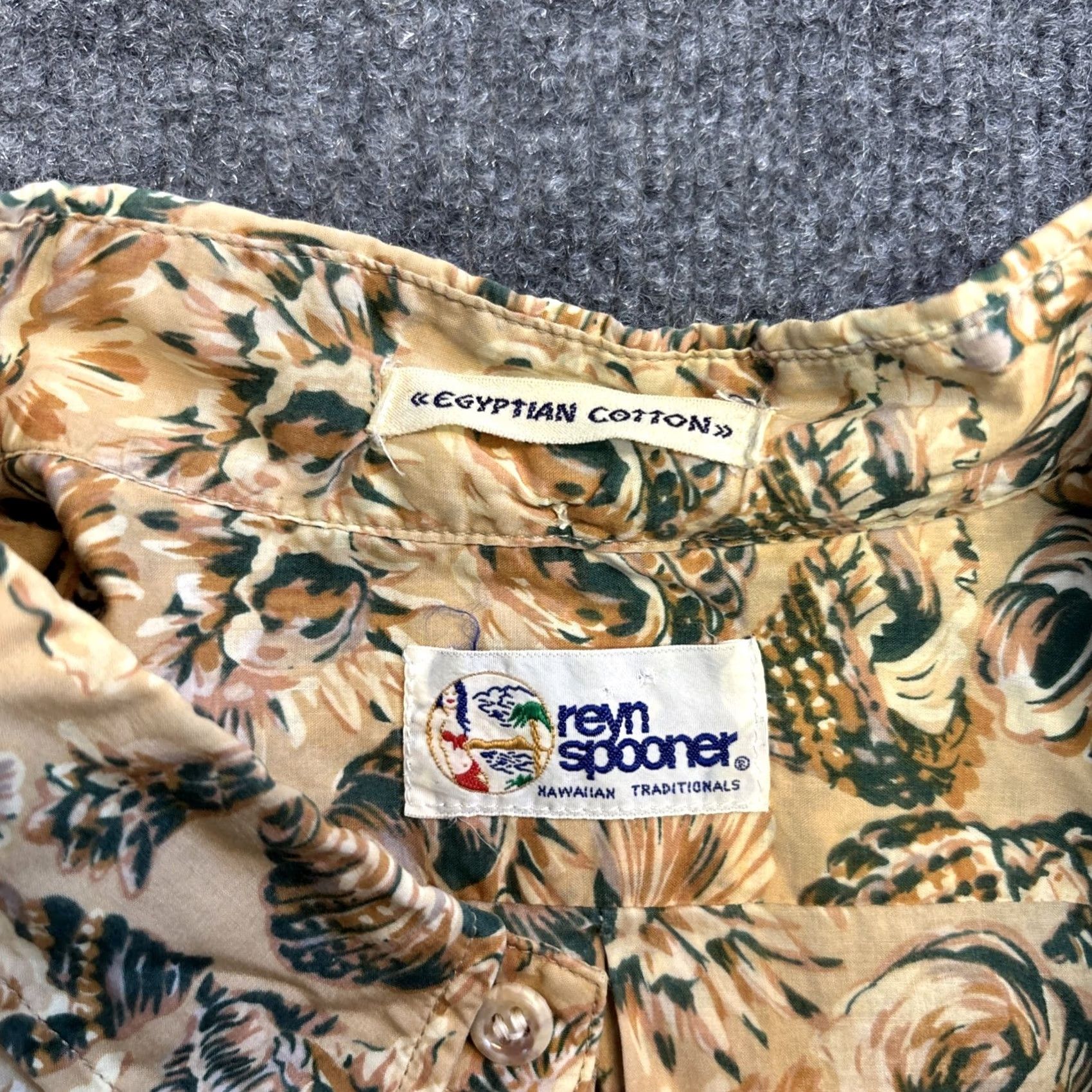Reyn Spooner VINTAGE Reyn Spooner Shirt Button-Up Hawaiian Men L Beige Cotton AOP Seashell Egyptian Cotton USA Short Sleeve - Size US L / EU 52-54 / 3 - 2 Thumbnail