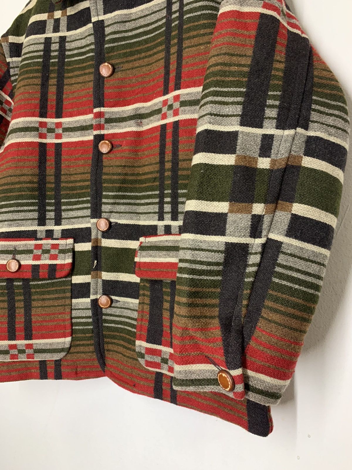 Vintage Vintage United Colour of Benetton Blanket Native Jacket Size US M / EU 48-50 / 2 - 6 Thumbnail