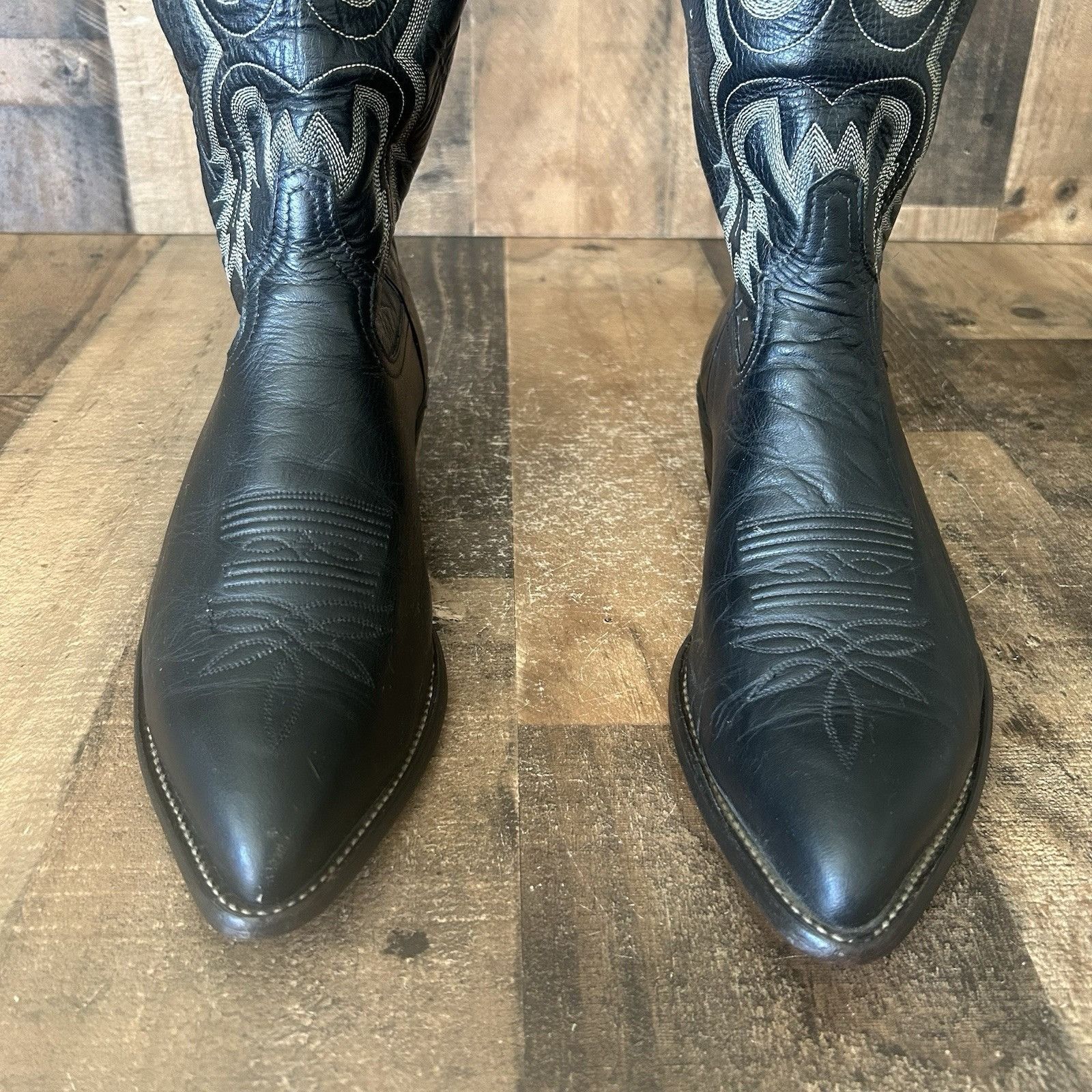 Tony Lama Tony Lama Vintage Classic Black Cowboy Boots Mens 10.5 EE Size US 10.5 / EU 43-44 - 2 Thumbnail