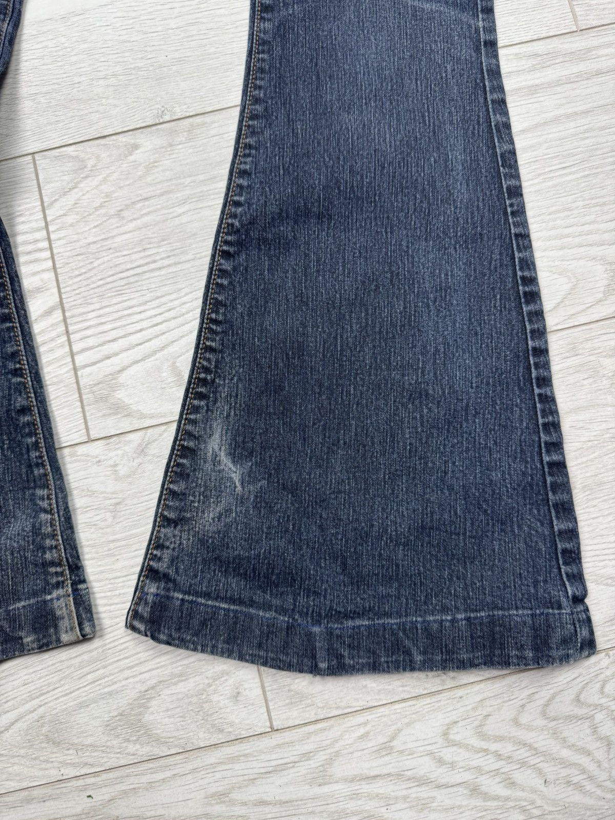 Miss Sixty × Vintage Y2K Miss Sixty Vintage Flared Nixie Jeans Size 25" / US 0 / IT 36 - 2 Thumbnail