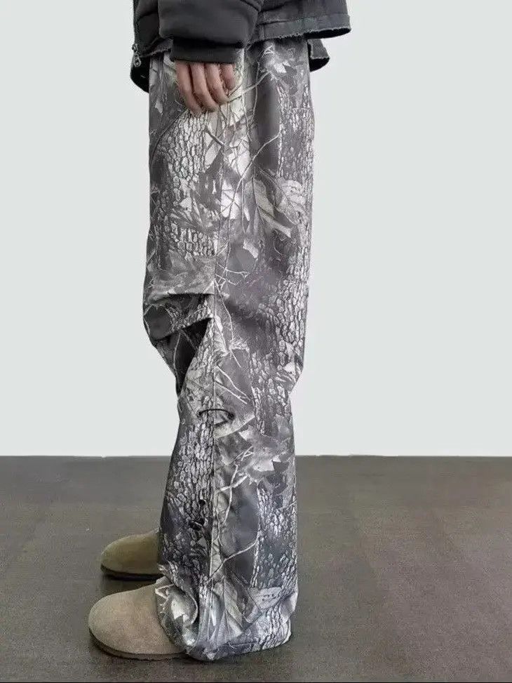 Japanese Brand Retro straight camouflage jeans Size US 32 / EU 48 - 4 Thumbnail