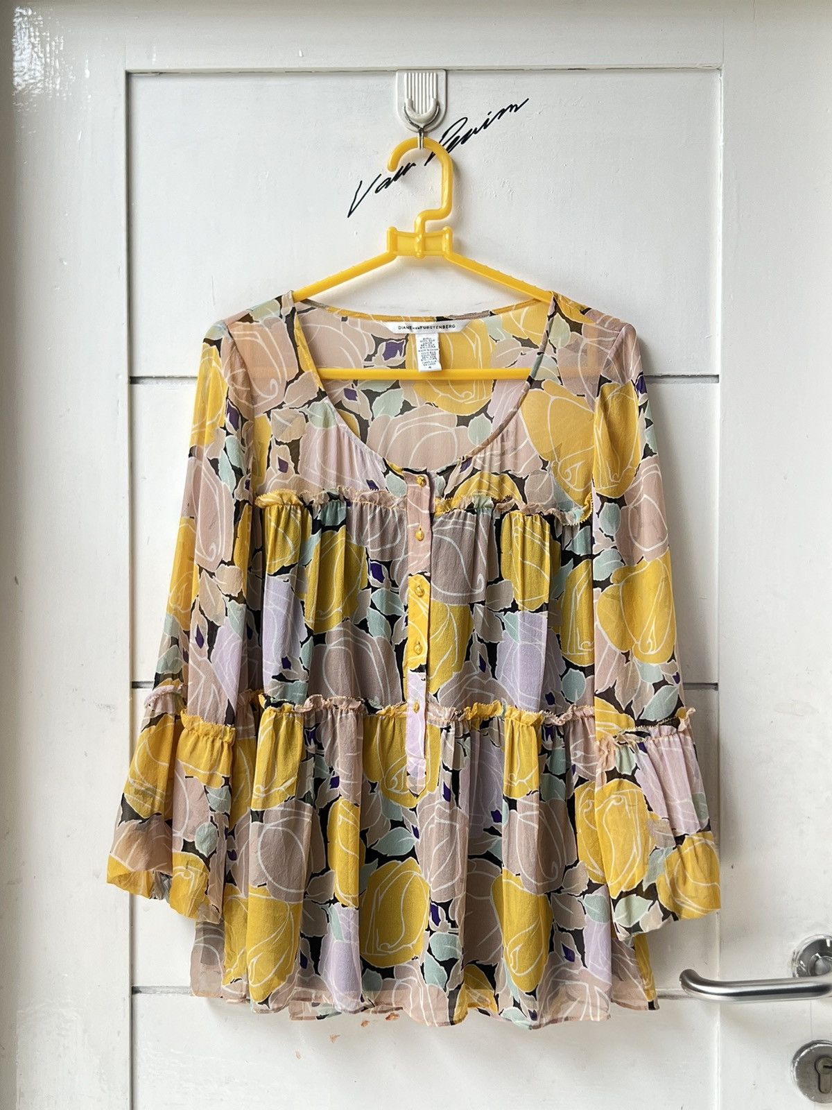 Diane von Furstenberg Diane Von Furstenberg Flowers Motive Blouse Size XS / US 0-2 / IT 36-38 - 8 Thumbnail