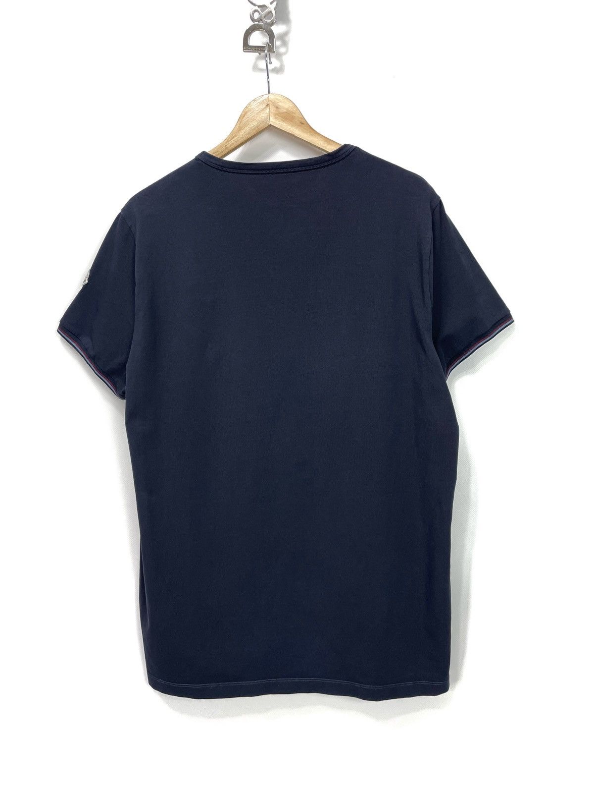 Moncler Moncler Slim Fit Tricolour Sleeve T-Shirt – Navy Size US XL / EU 56 / 4 - 5 Thumbnail