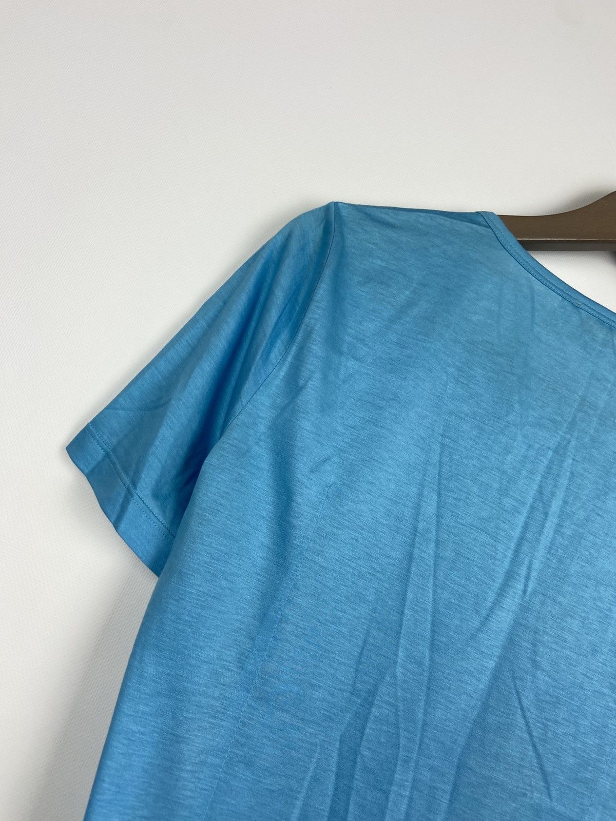 Jil Sander Jil Sander Women's Blue Crewn Neck T-Shirt Sz M Size S / US 4 / IT 40 - 20 Thumbnail