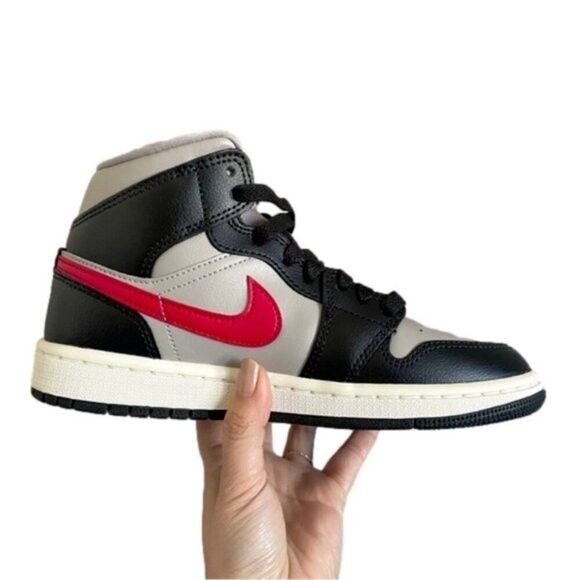 Jordan Brand Air Jordan 1 Mid Black Grey Red Sneakers - 5.5US, NIB Size US 5.5 / IT 35.5 - 3 Thumbnail