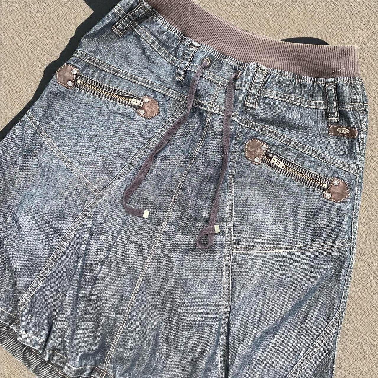 Japanese Brand Y2K Style Skirt Grey M Size 26" / US 2 / IT 38 - 2 Thumbnail