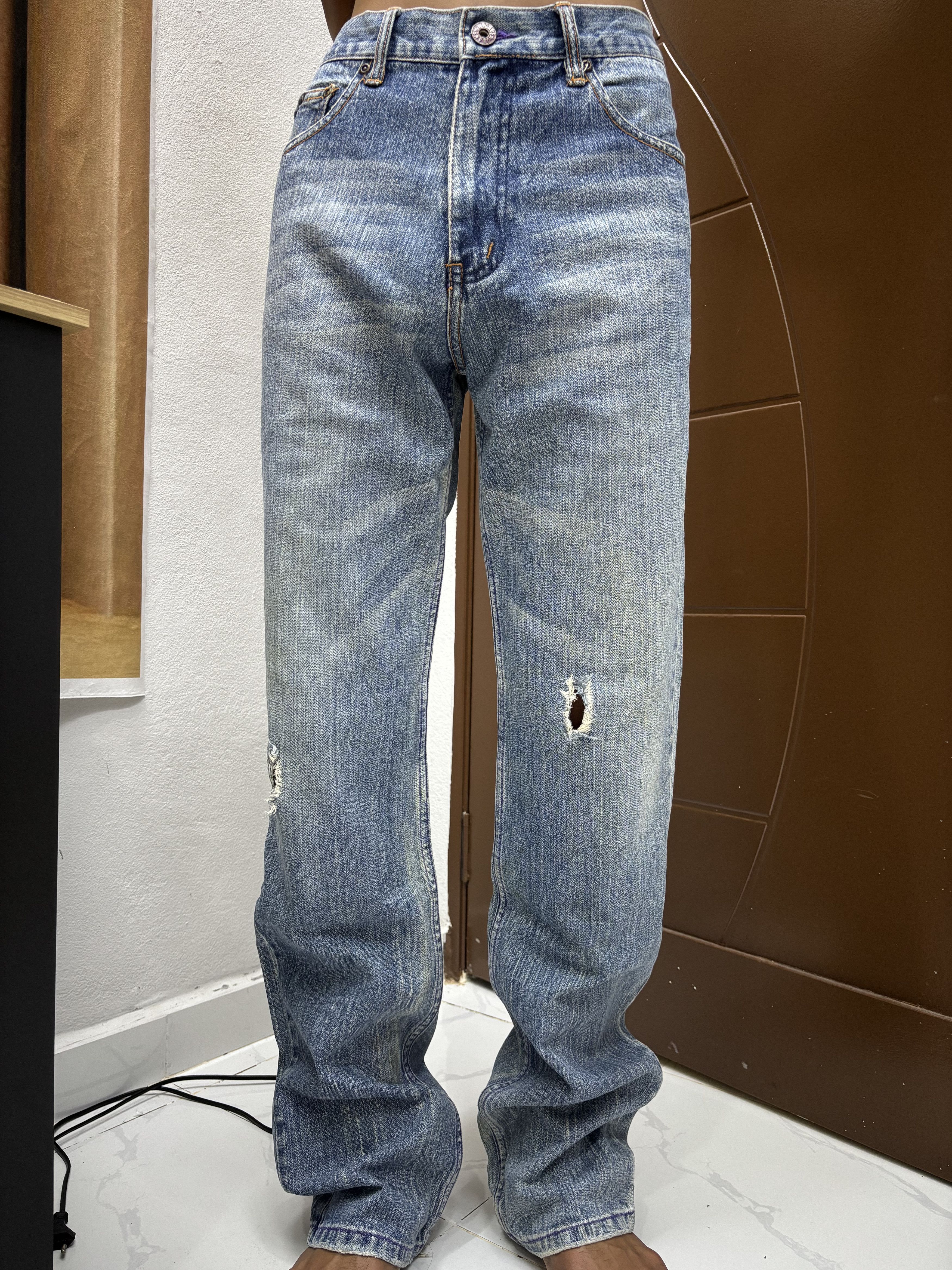 Hysteric Glamour NYLAUS CLOTHING LOOSE FIT DISTRESSED DENIM JEANS Size US 32 / EU 48 - 13 Thumbnail