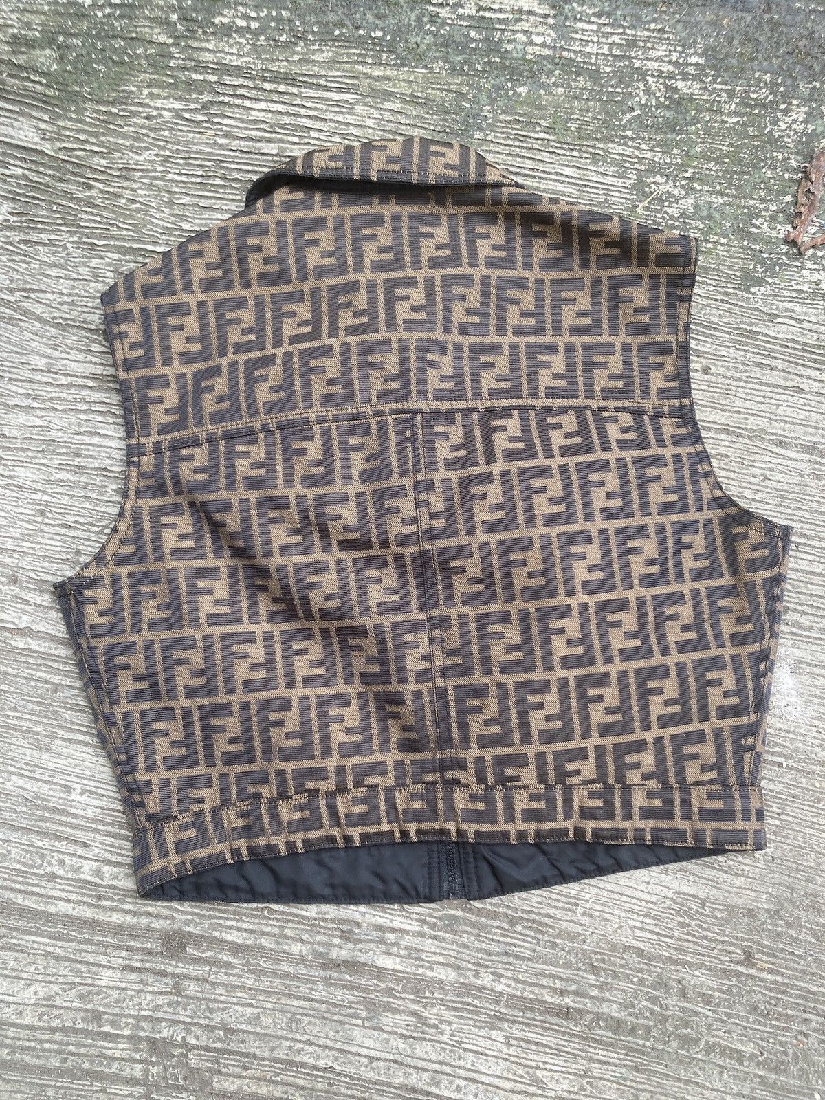 Fendi fendi monogram cropped vest double sided Size S / US 4 / IT 40 - 2 Thumbnail