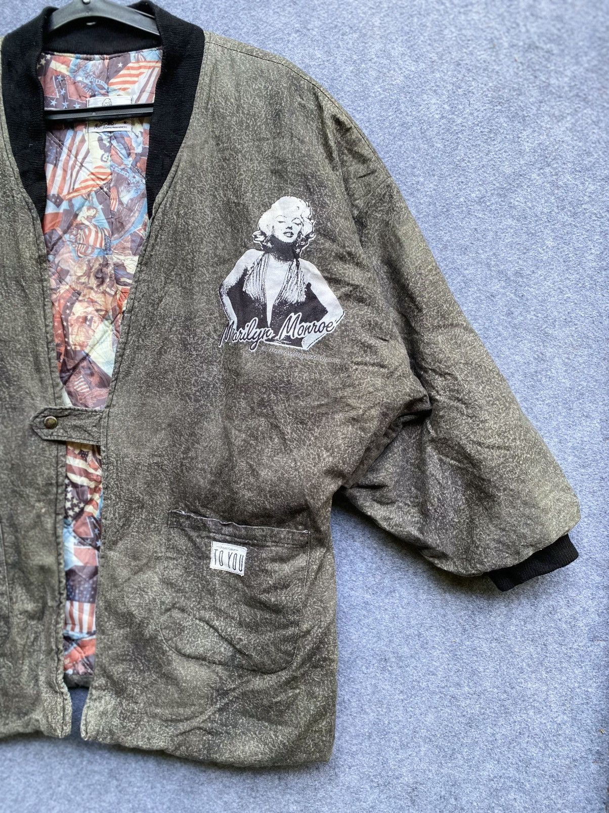 Vintage Vintage merilyn monroe kimono jacket Size US M / EU 48-50 / 2 - 5 Thumbnail