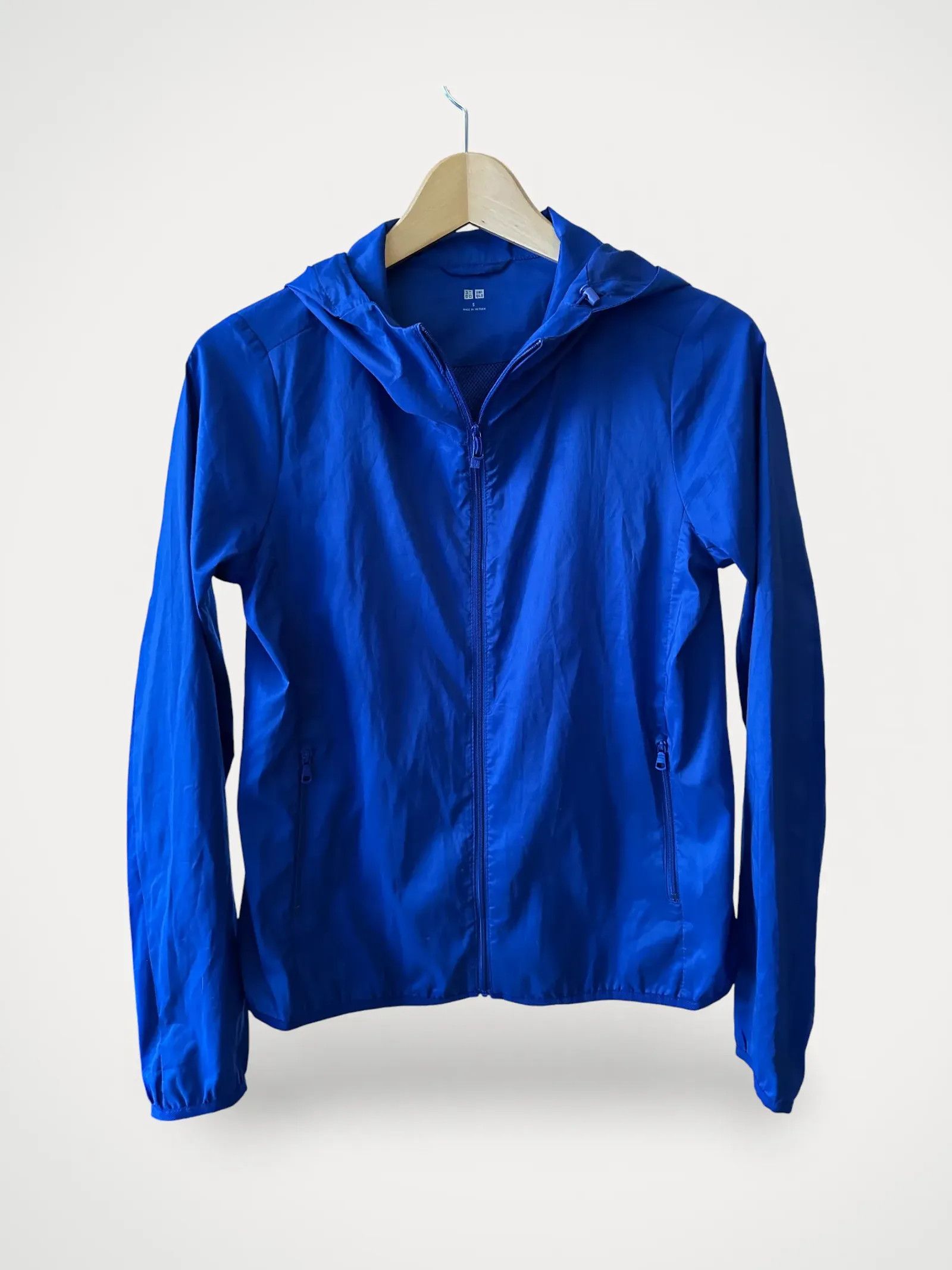 Uniqlo Uniqlo Jacket Size S / US 4 / IT 40 - 1 Thumbnail