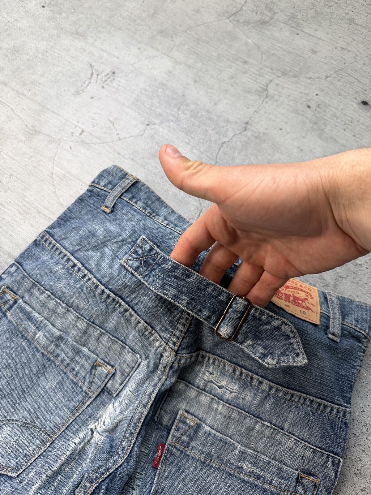Levi's Y2K Skull Cross Bones Levi’s Engineered Jeans Grunge Size US 26 / EU 42 - 4 Thumbnail