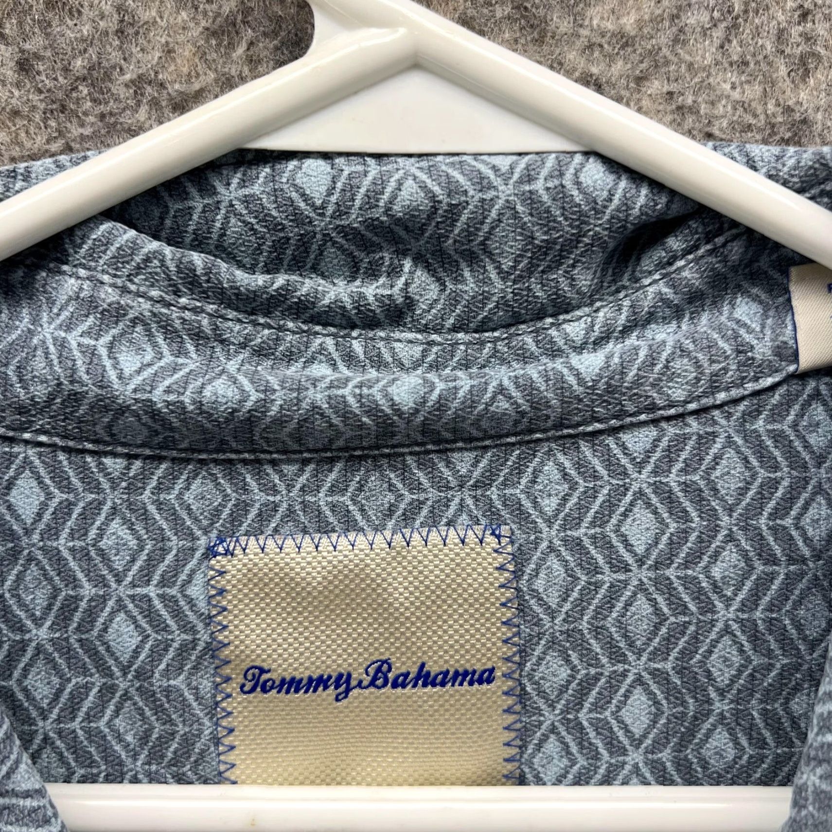 Tommy Bahama Tommy Bahama Polo Shirt Men XXL Blue Geometric Silk Button-Down Casual Preppy Shirt Size US XXL / EU 58 / 5 - 5 Thumbnail