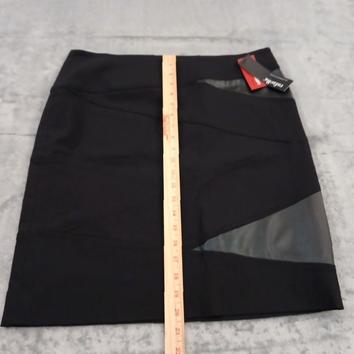 Vintage Rafaella Skirt Geometric Knee Length Pencil Side Zip Black 10 Women Regular Skirt Mens? (Note: final) Size 32" / US 10 / IT 46 - 4 Thumbnail