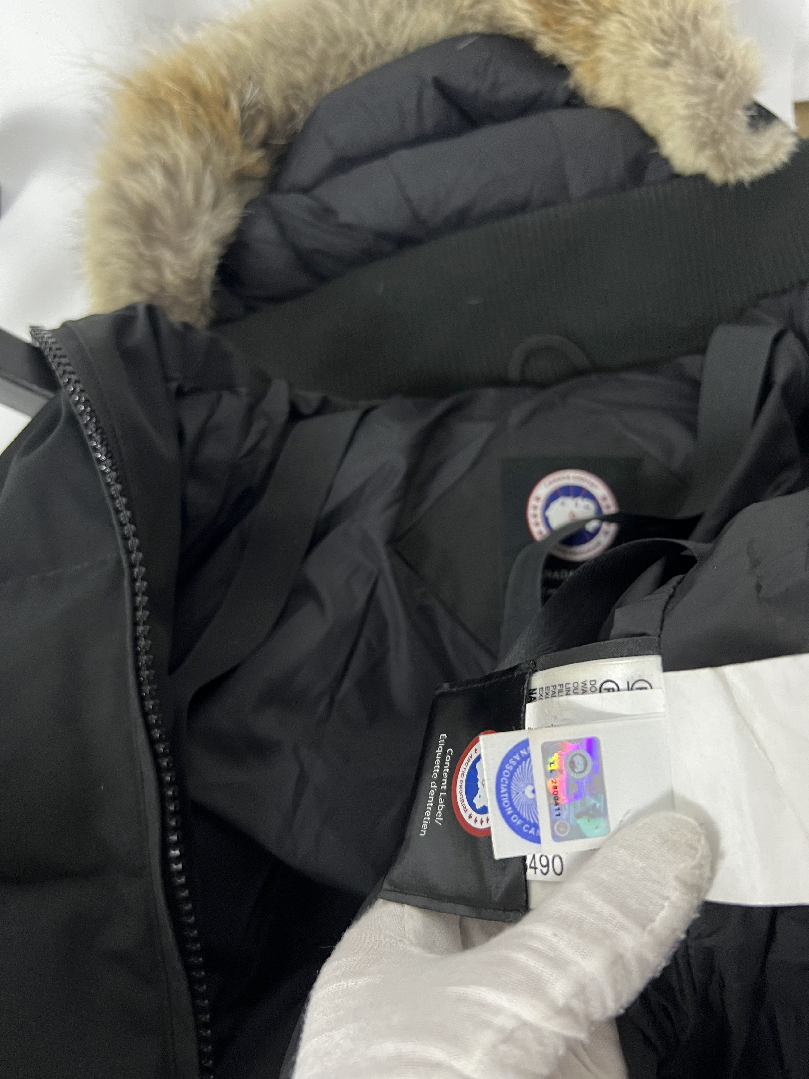 Canada Goose canada goose puffer bomber size S luxury Size S / US 4 / IT 40 - 8 Thumbnail