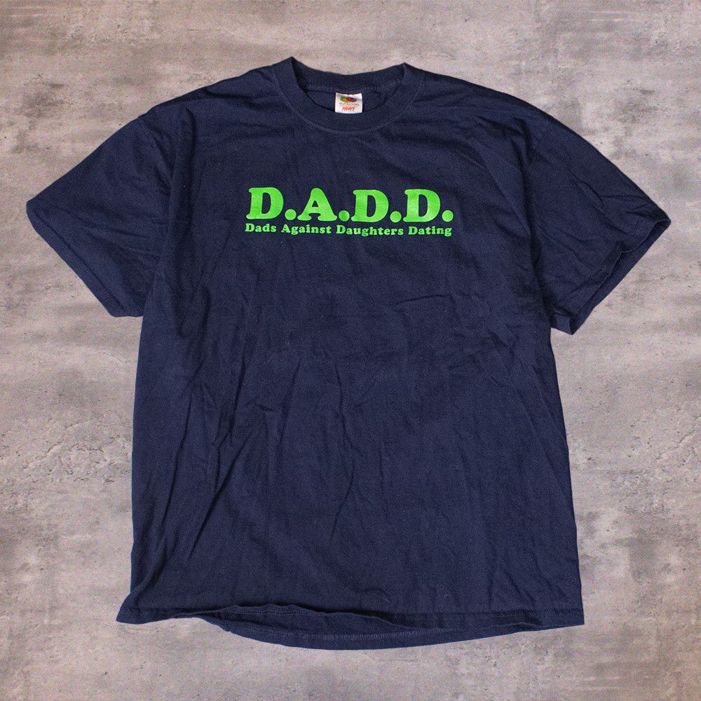 Fruit Of The Loom × Vintage Y2K 2000's Dads Against Daughters Dating Navy T-Shirt Size US M / EU 48-50 / 2 - 1 Thumbnail