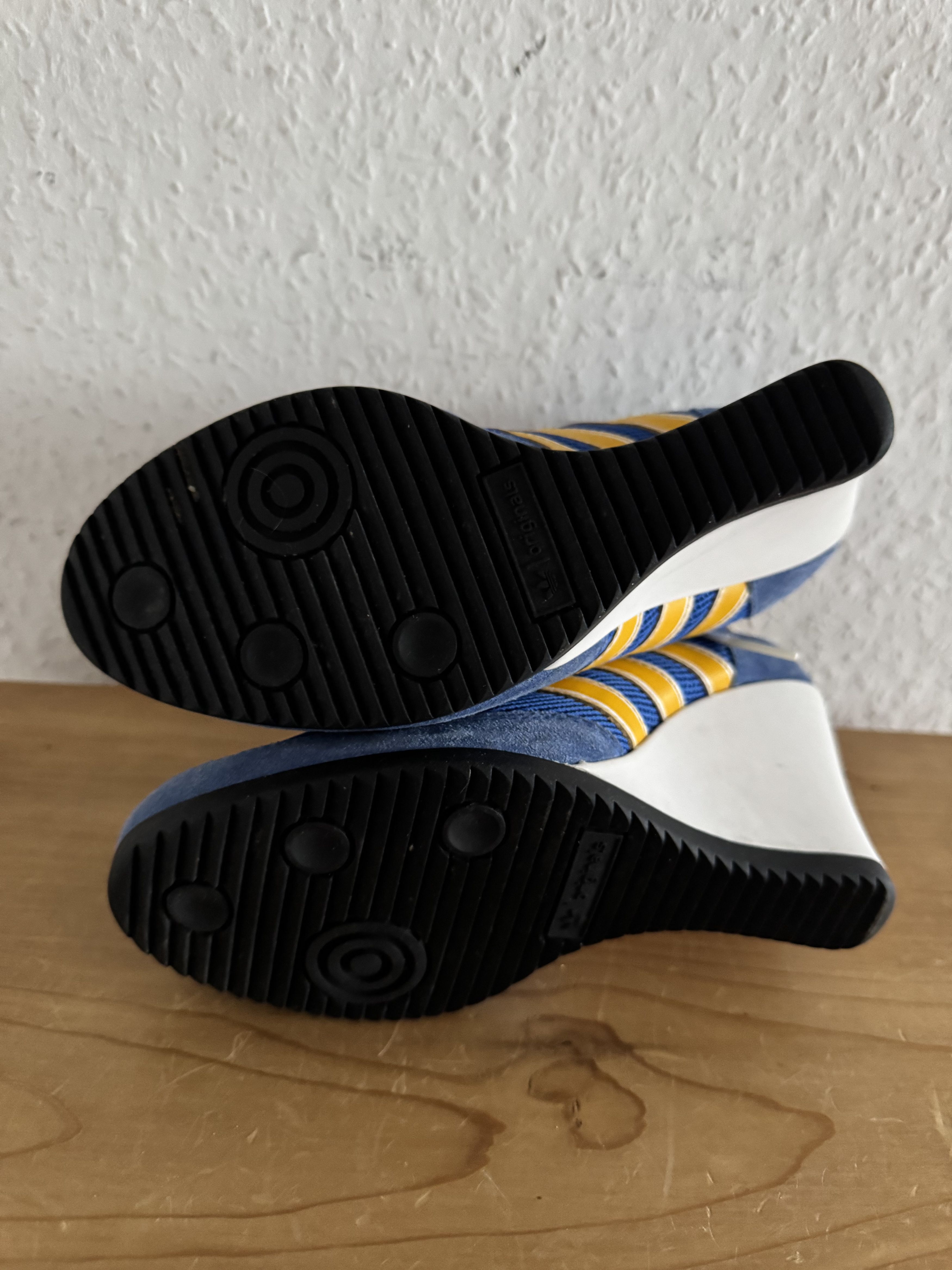 Adidas × Jeremy Scott JS Arrow Wedge True Blue Size US 6 / IT 36 - 13 Thumbnail
