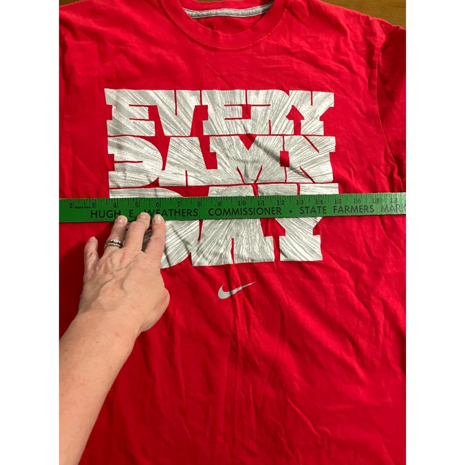 Nike Nike T-Shirt Mens Medium Red "Every Damn Day Just Do It" Size US M / EU 48-50 / 2 - 5 Thumbnail