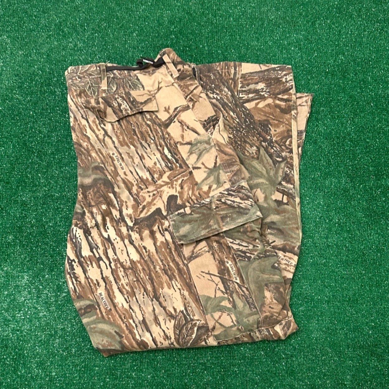 Realtree VINTAGE Real Tree Camo VTG Cargo Pants Mens Large 36 Hunter Skater 90s Grunge Hip Hop Hunting Size US 33 - 2 Thumbnail