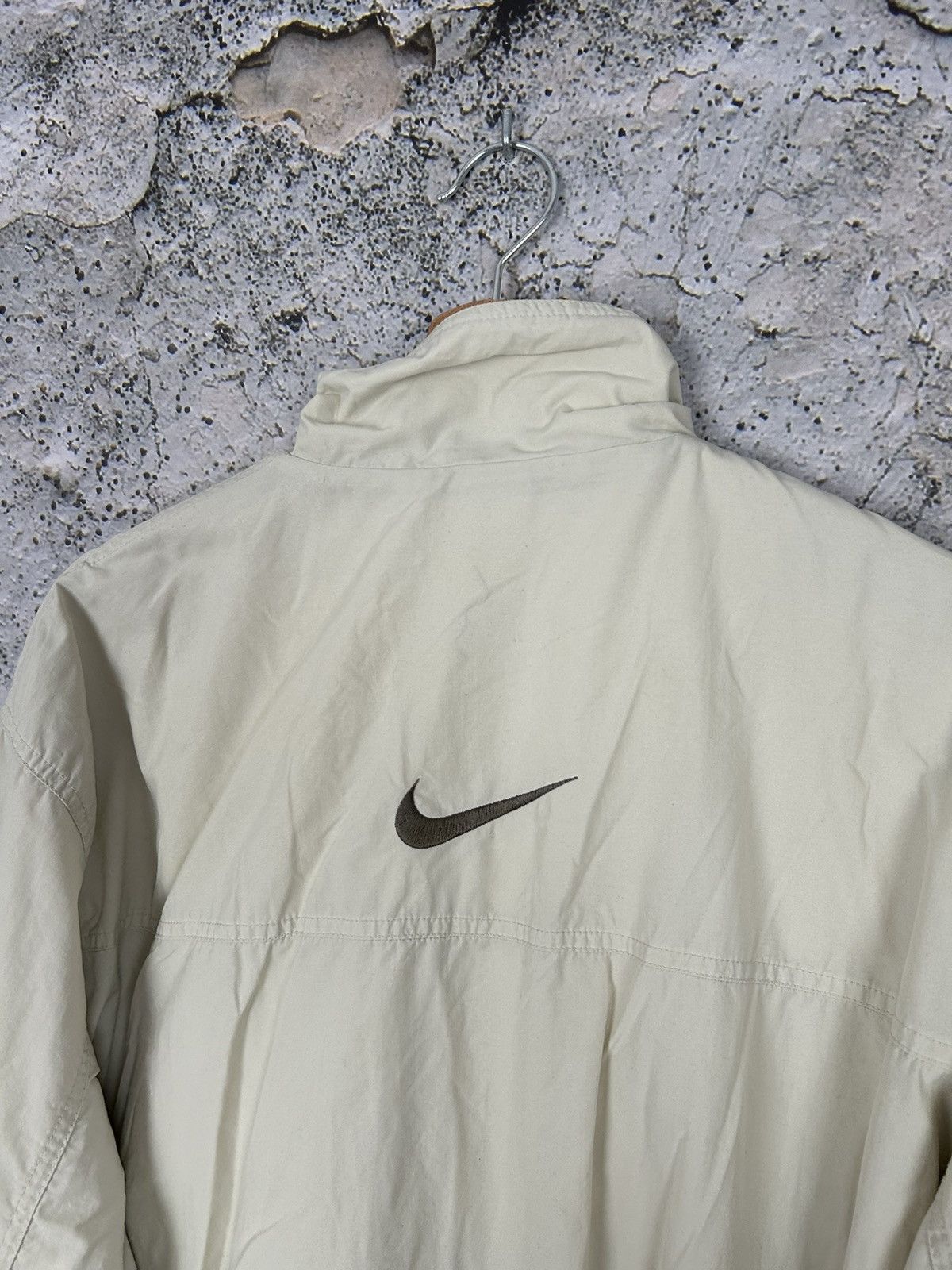 Nike Vintage Nike Swoosh 90s Light Beige Jacket Streetwear Size US XL / EU 56 / 4 - 5 Thumbnail