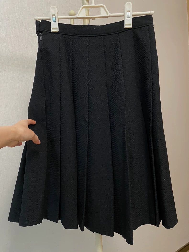Comme des Garcons Comme Des Garcons size M Wool dark pleated skirt Size 24" / US 00 / IT 34 - 2 Thumbnail