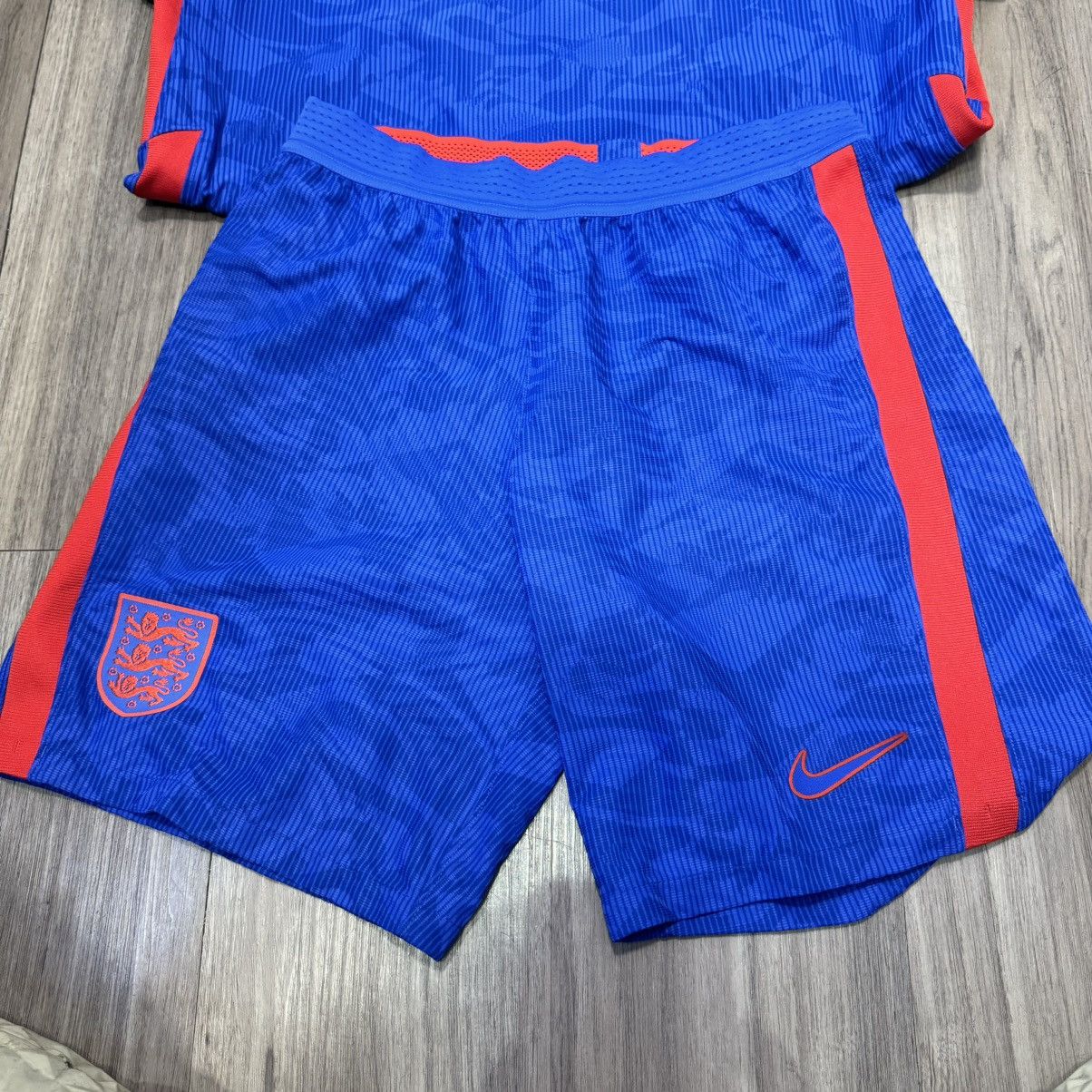 Nike England Euro2020 player issue set #8 Henderson Size US XL / EU 56 / 4 - 10 Thumbnail
